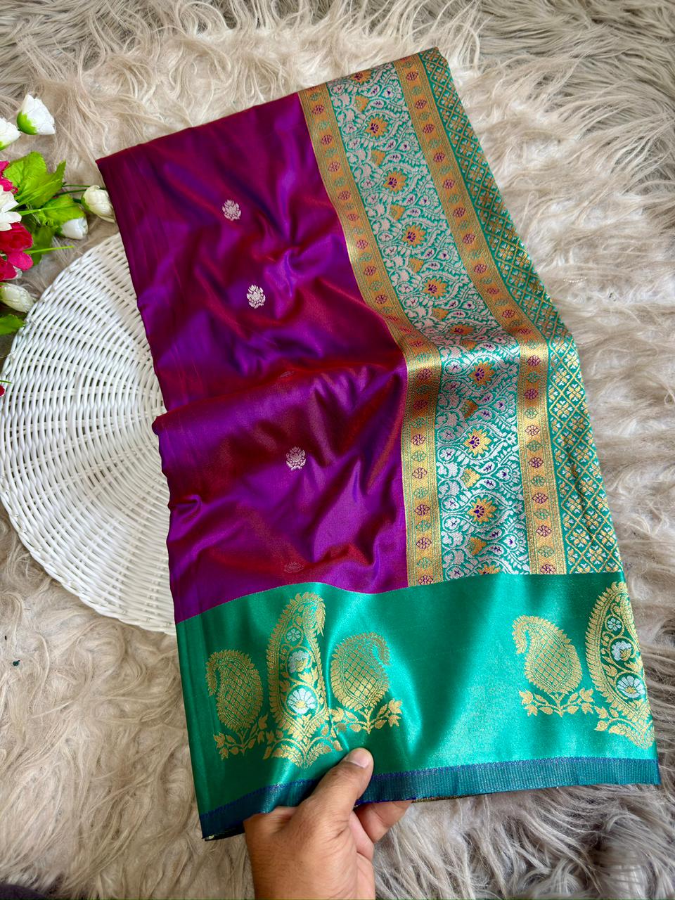 SA-7090 SOFT SILK FABRIC SAREE WITH BEAUTIFUL HEAVY DESIGN ON PALLU WITH SATIN BORDER WITH BLOUSE