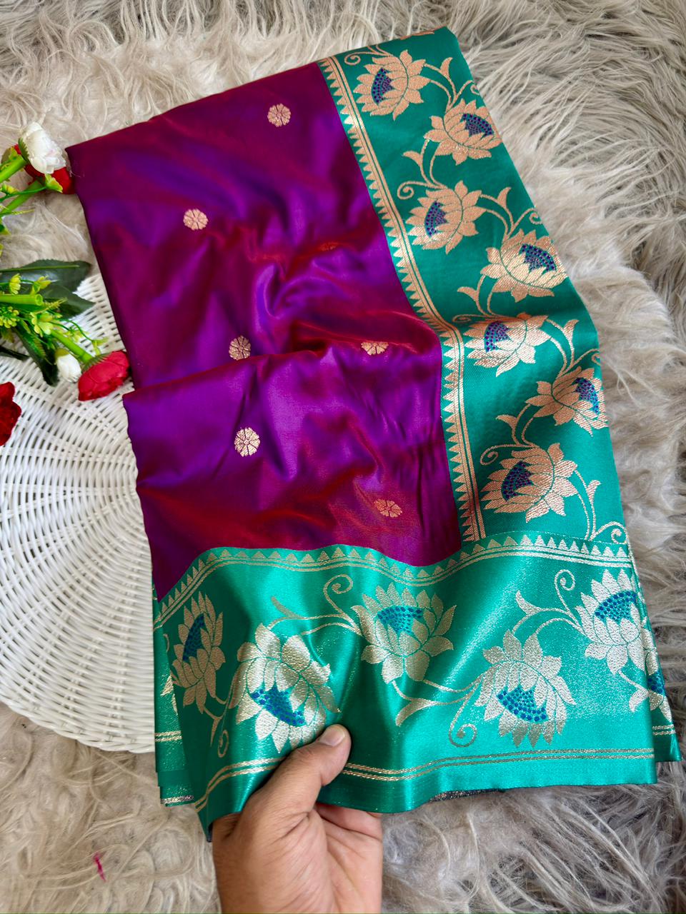 SA-7091 SOFTS SILK FABRIC SAREE  WITH BEAUTFUL PAITNAI DESIGN WITH BEAUTIFL PAITHANI DESIGN ON PALLU WITH BLOUSE