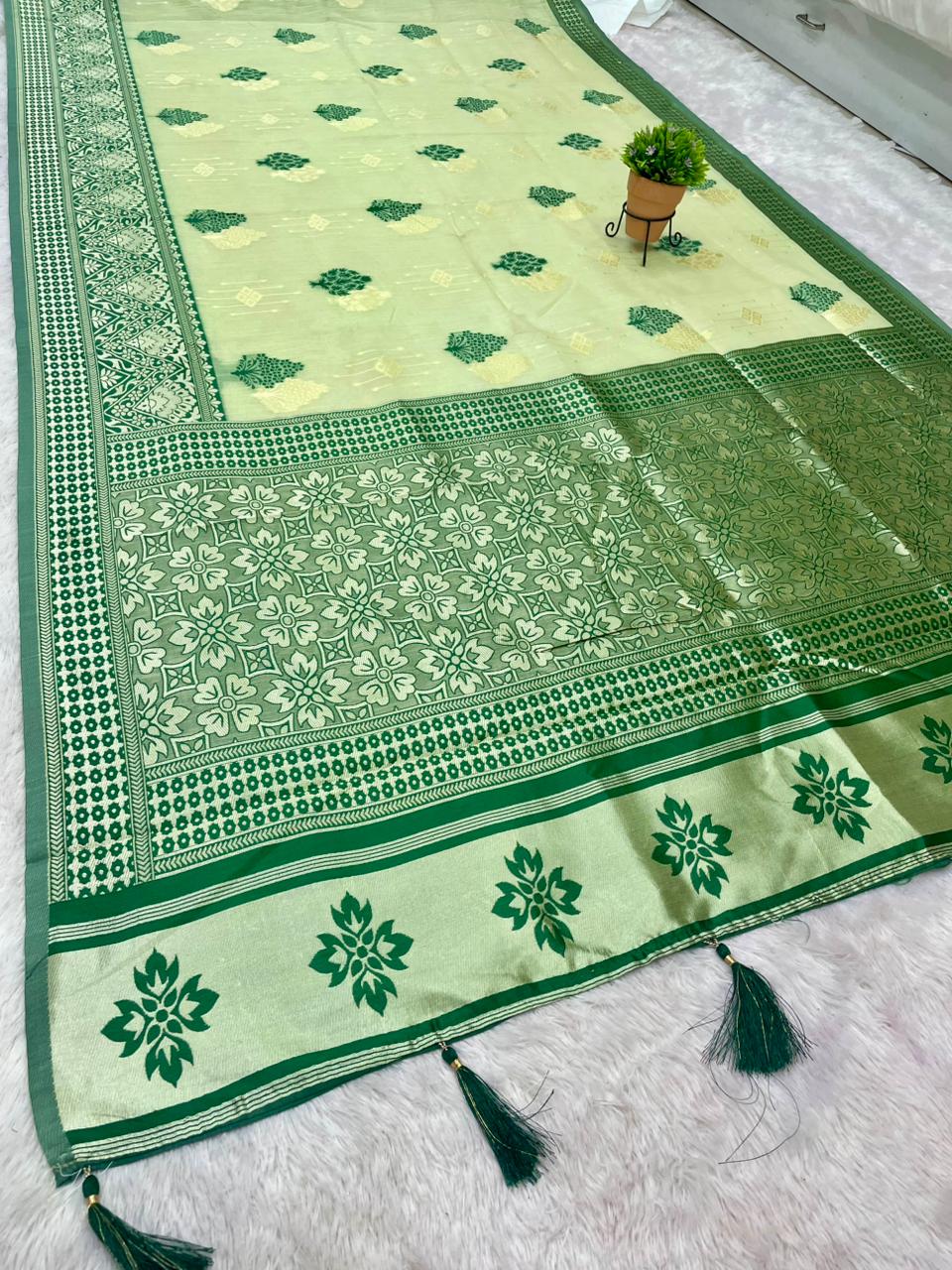 AJ-KIANA SOFT KOTA FABRIC SAREE WITH LAGNI PATTA DESIGN WITH RICH PALLU DESIGN WITH CONTRAST PALLU AND BLOUSE WITH BUTTI BLOUSE