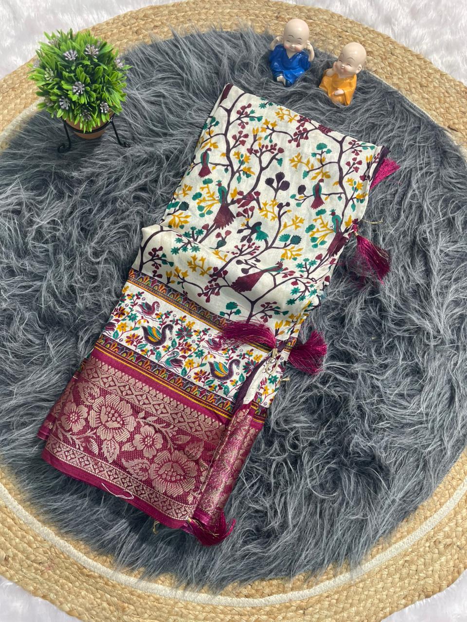 PRINT-3256 DOLA JACUARD FABRIC SAREE WITH WHITE COMMON AND BEATIFUL DESIGN WITH BEAUTIFUL KASHMIRI PATTERN DESIGN WITH 6.30 MTR CUT WITH BUTTI BLOUSE AND TASSELS