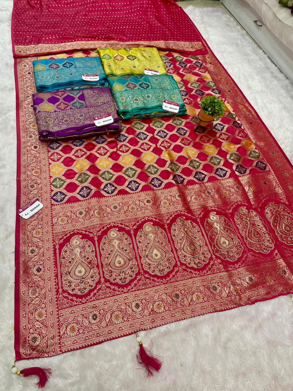 AJ-MANAN SATIN SILK FABRIC SAREE WITH HEAVY JARKAN WORK WITH RICH PALLU DESIGN WITH RANGKAT DESIGNE WITH MEENAKARI WOEK WITH PIPING AND LARKAN WITH BLOUSE
