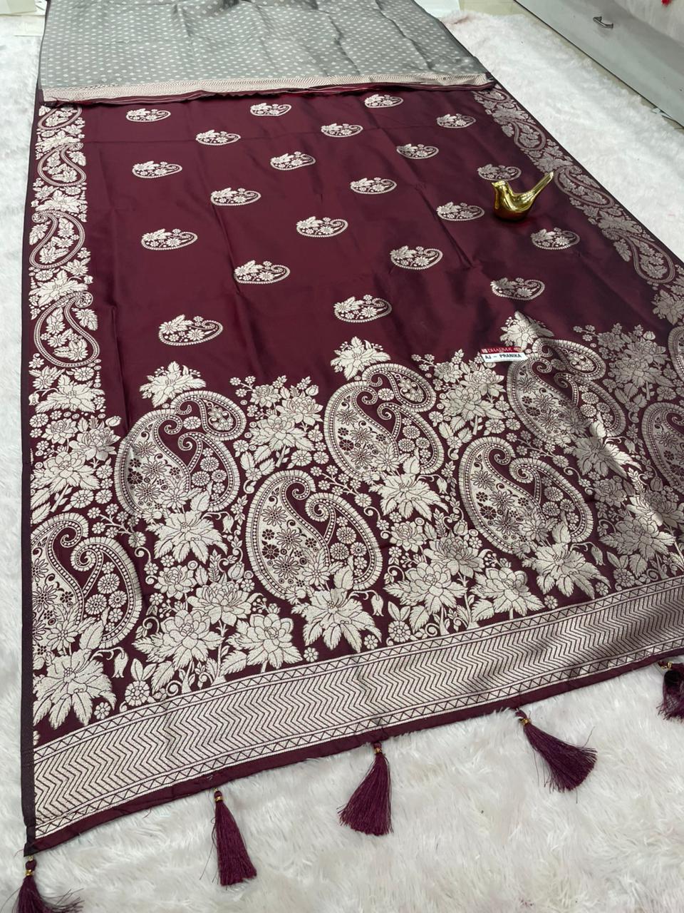 AJ-PRANIKA-2 SOFT SILK FABRIC SAREE WITH HEAVY ZARI WORK WITH OPEN PALLU DESIGN WITH CARRY DESIGN ON ALL OVER ON SAREE WITH HEAVY BROCADE BLOUSE WITH TASSELS