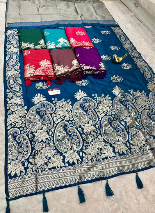 AJ-PRANIKA-2 SOFT SILK FABRIC SAREE WITH HEAVY ZARI WORK WITH OPEN PALLU DESIGN WITH CARRY DESIGN ON ALL OVER ON SAREE WITH HEAVY BROCADE BLOUSE WITH TASSELS