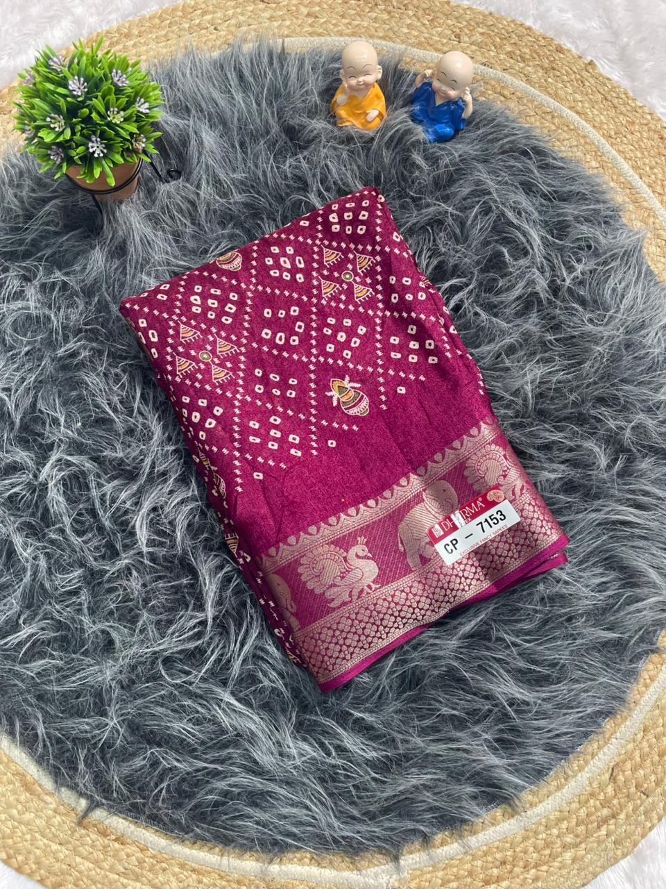 CP-7153 MARSHMALLOW FABRIC SAREE WITH BEAUTIFUL GHATCHOLA DESIGN WITH BANDHANI STYLE WITH KALASH DESIGN WITH BEAUTIFUL SILVER ZARI BORDER WITH GAJRAJ DESIGN AND BLOUSE