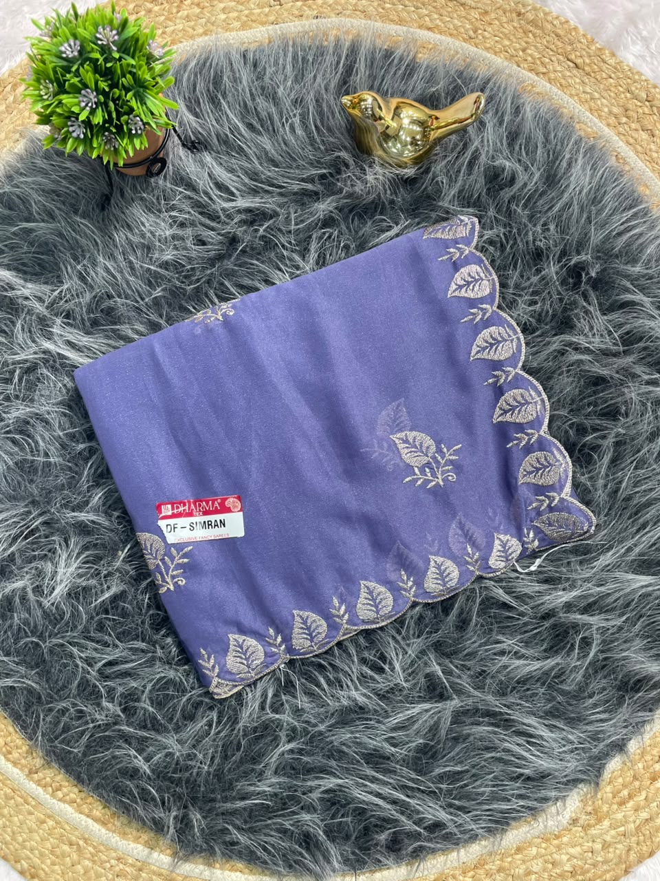 DF-SIMRAN PREMIUM STAR GEORGETTE FABRIC SAREE FEATURING ELEGENT LEAF EMBROIDERY BUTTI WORK WITH EMBROIDERY CUTWORK BORDER AND DESIGNER PALLU WITH BLOUSE