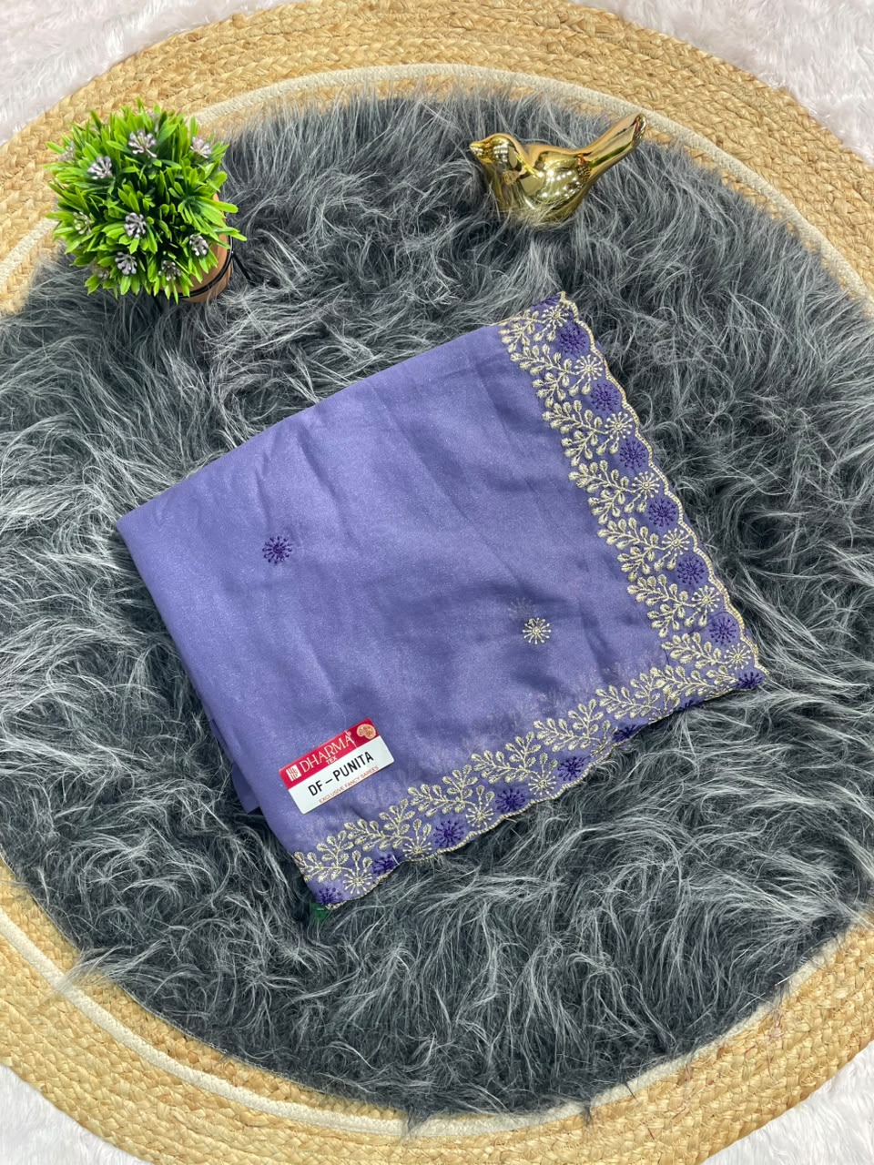 DF-PUNITA STAR GEORGETTE SAREE FEATURING ELEGANT SEQUENCE BUTTI WORK WITH RICH EMBROIDERY WORK WITH DESIGNER BORDER AND BEAUTIFUL PALLU WITH BLOUSE