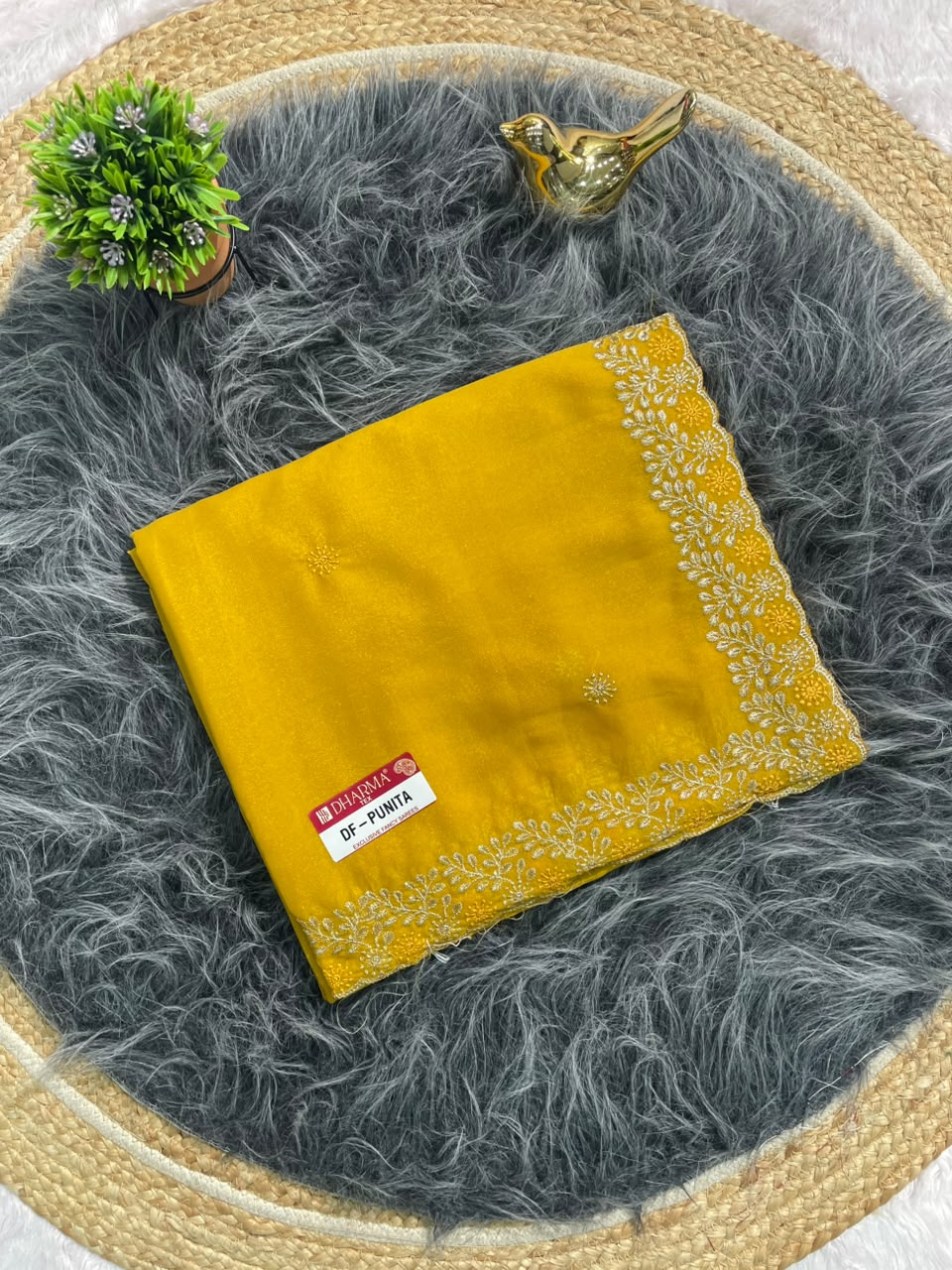 DF-PUNITA STAR GEORGETTE SAREE FEATURING ELEGANT SEQUENCE BUTTI WORK WITH RICH EMBROIDERY WORK WITH DESIGNER BORDER AND BEAUTIFUL PALLU WITH BLOUSE