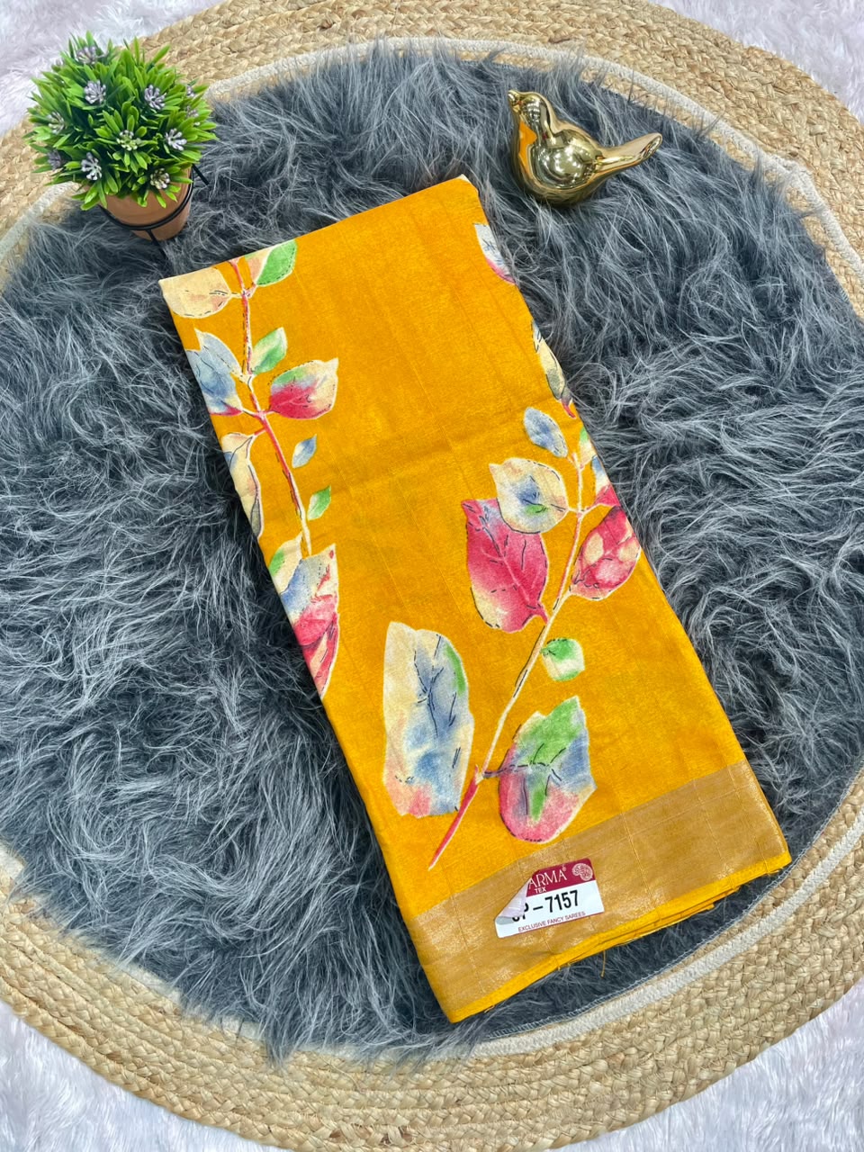 CP-7157 MAL COTTON FABRIC SAREE WITH BEAUTIFUL PALLU DESIGN WITH FLOWER PRINT WITH BLOUSE