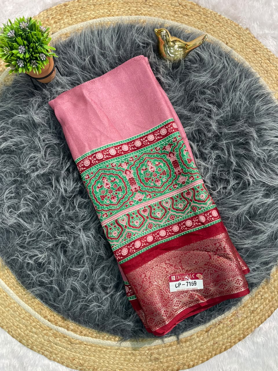 CP-7159 MARSMALLOW FABRIC SAREE WITH RICH PALLU DESIGN WITH BEAUTIFUL DAMAN DESIGN WITH BLOUSE