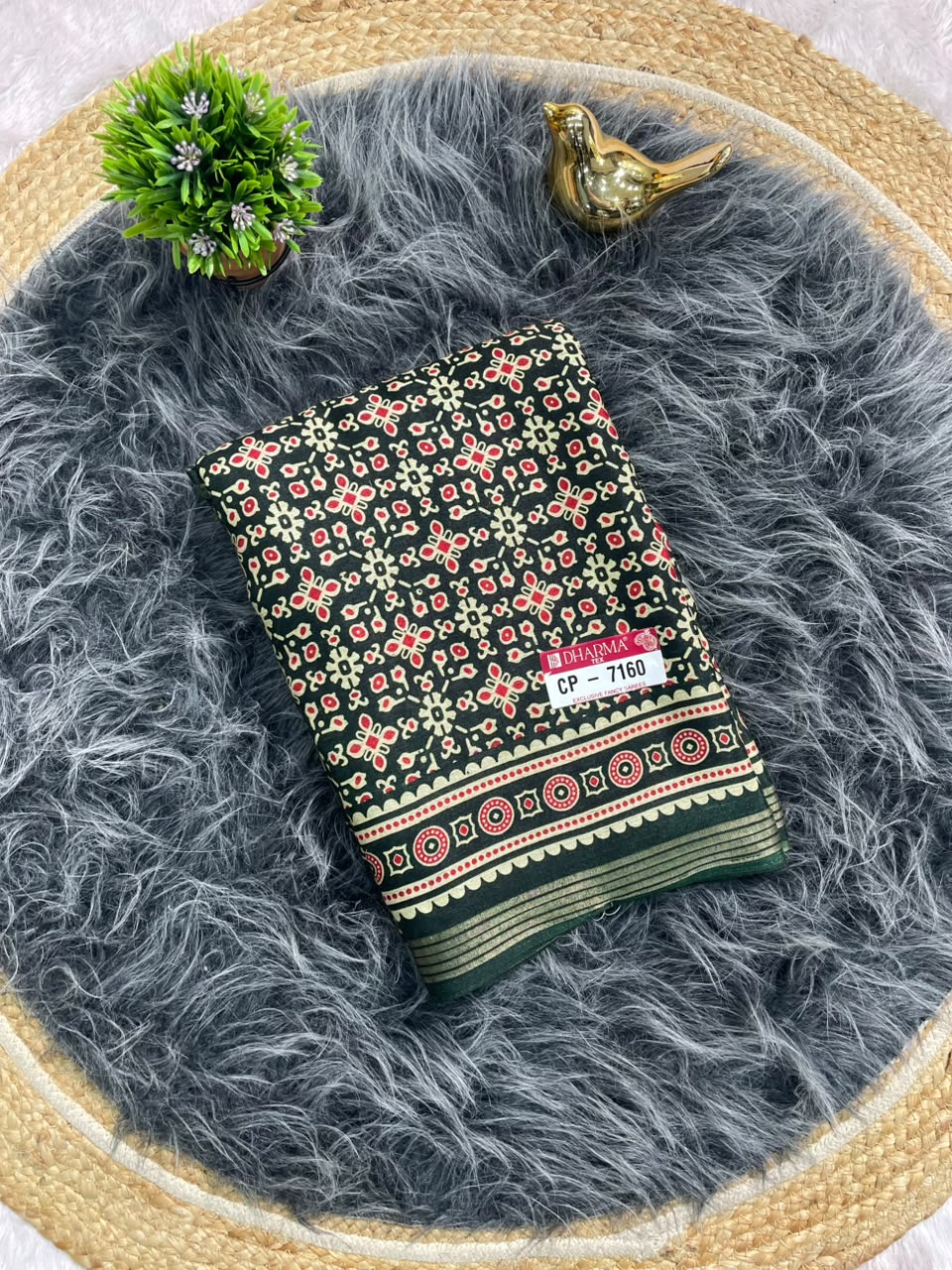 CP-7160 MAL COTTON FABRIC SAREE WITH BEAUTIFUL AJRAKH PRINT WITH BEAUTIFUL RICH PALLU DESIGN WITH BLOUSE