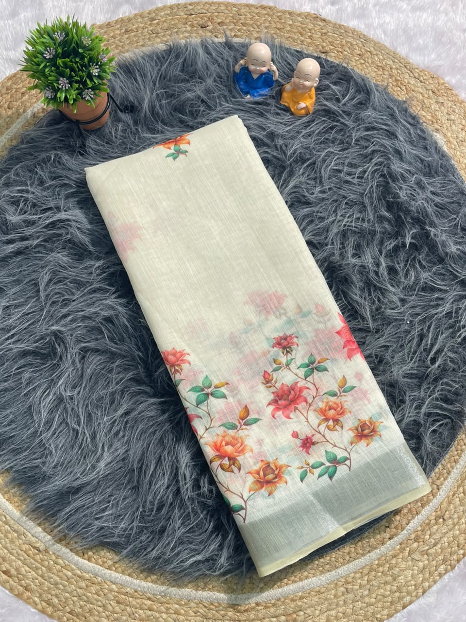 DP-4063 LINEN FABRIC SAREE WITH DIGITAL PRINT WITH BEUATIFUL DESIGN WITH BLOUSE