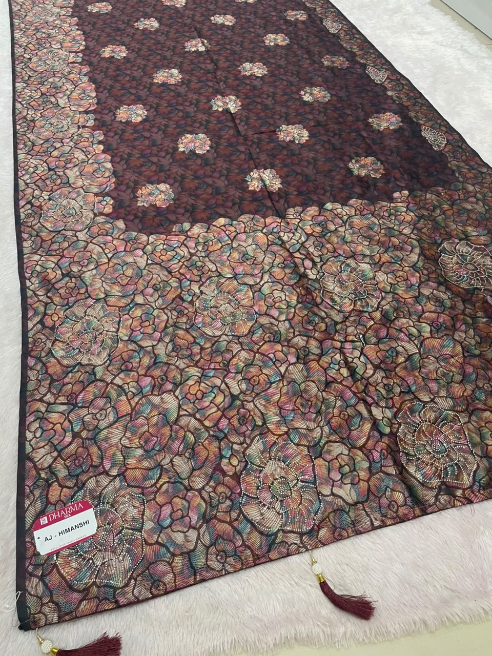 AJ-HIMANSHI SOFT SILK FABRIC SAREE WITH HEAVY RICH PALU DESIGN WITH BEAUTIFUL FLORAL PRINT ALL OVER ON SAREE WITH JARKAN WORK WITH TASSELS