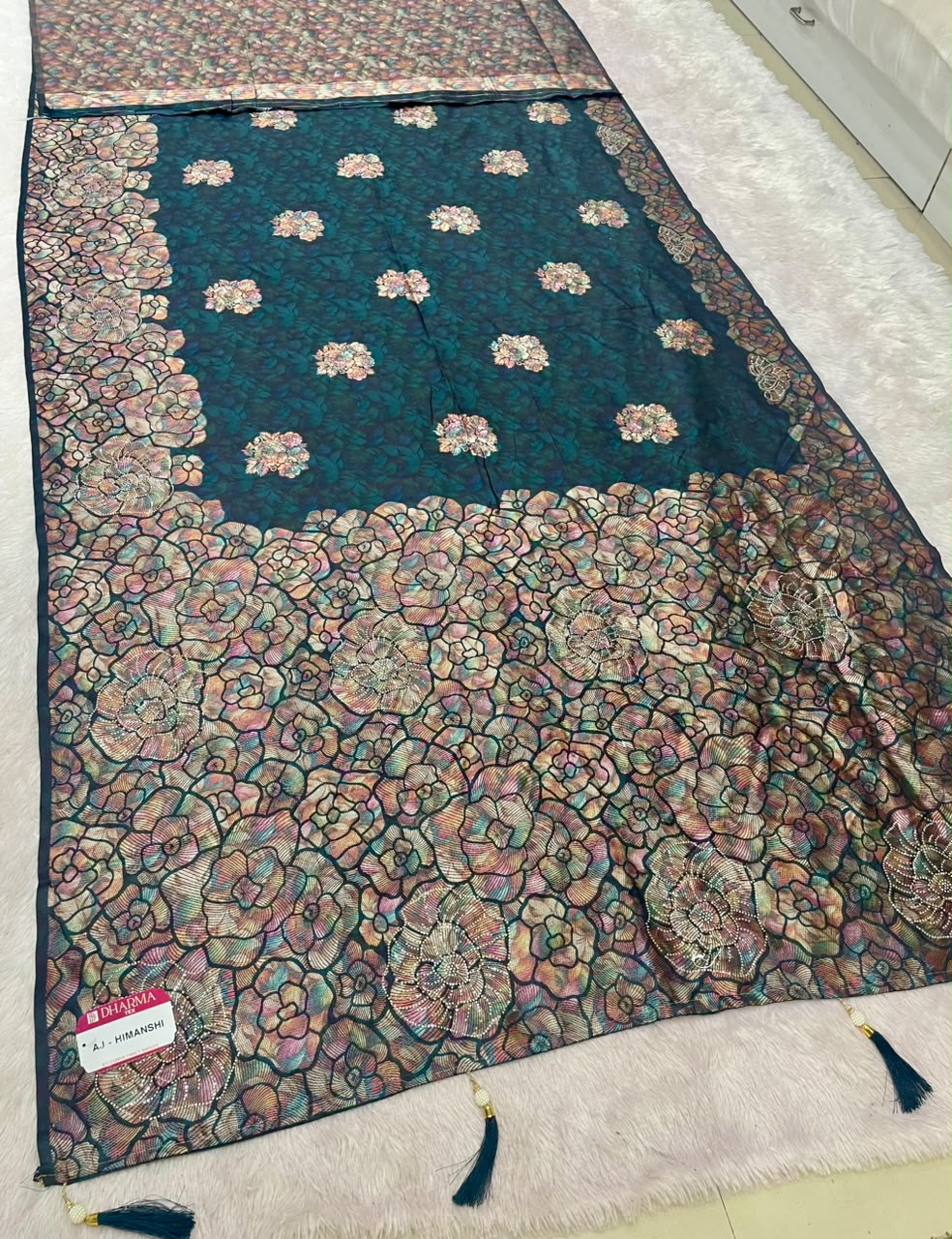 AJ-HIMANSHI SOFT SILK FABRIC SAREE WITH HEAVY RICH PALU DESIGN WITH BEAUTIFUL FLORAL PRINT ALL OVER ON SAREE WITH JARKAN WORK WITH TASSELS