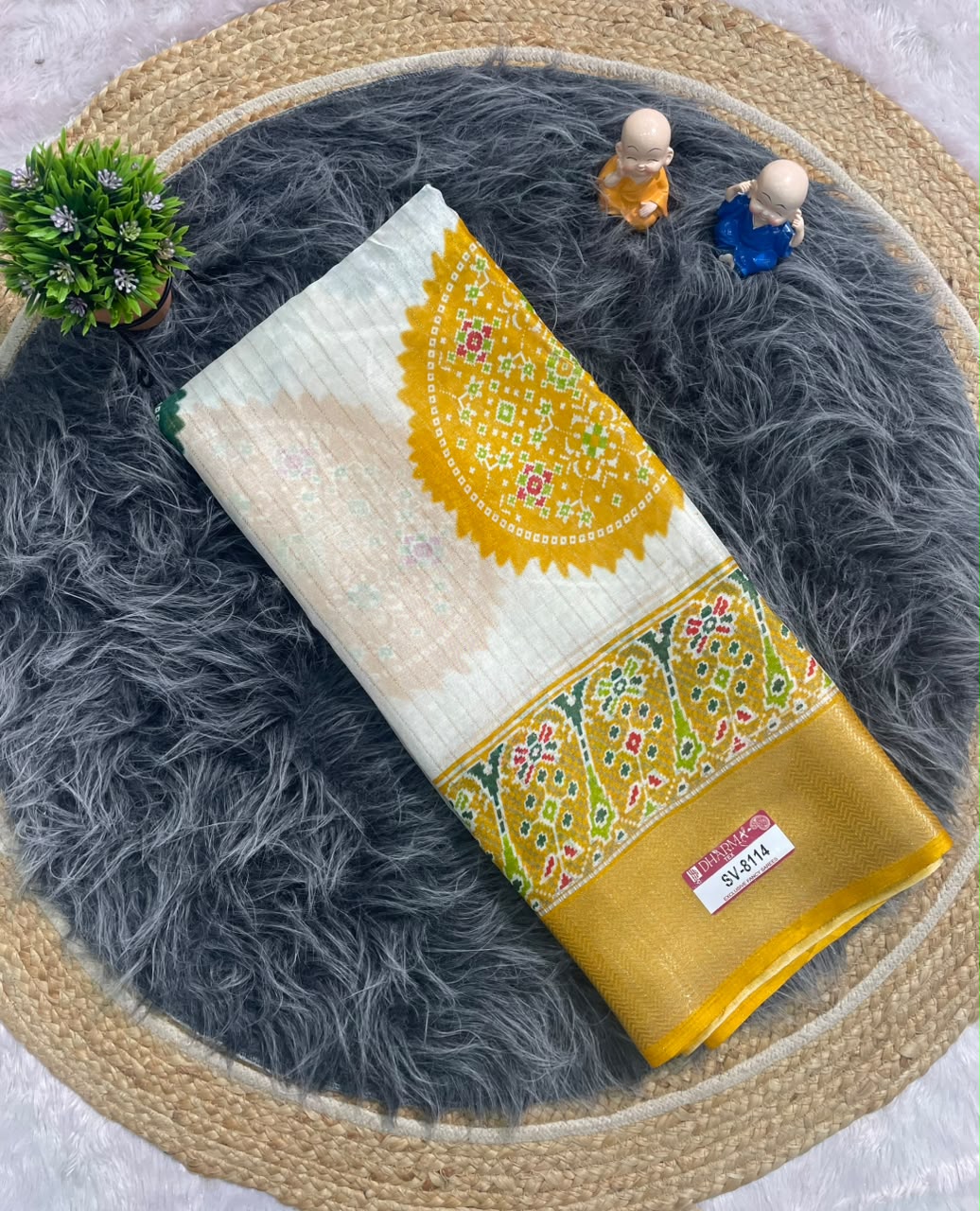 SV-8114 DOLA RIKO FABRIC SAREE WITH  VIRAL BANDHANI DESIGN ON INTERNET WITH WHITE COMMON WITH 6.30 MTR CUT WITH BUTTI BLOUSE
