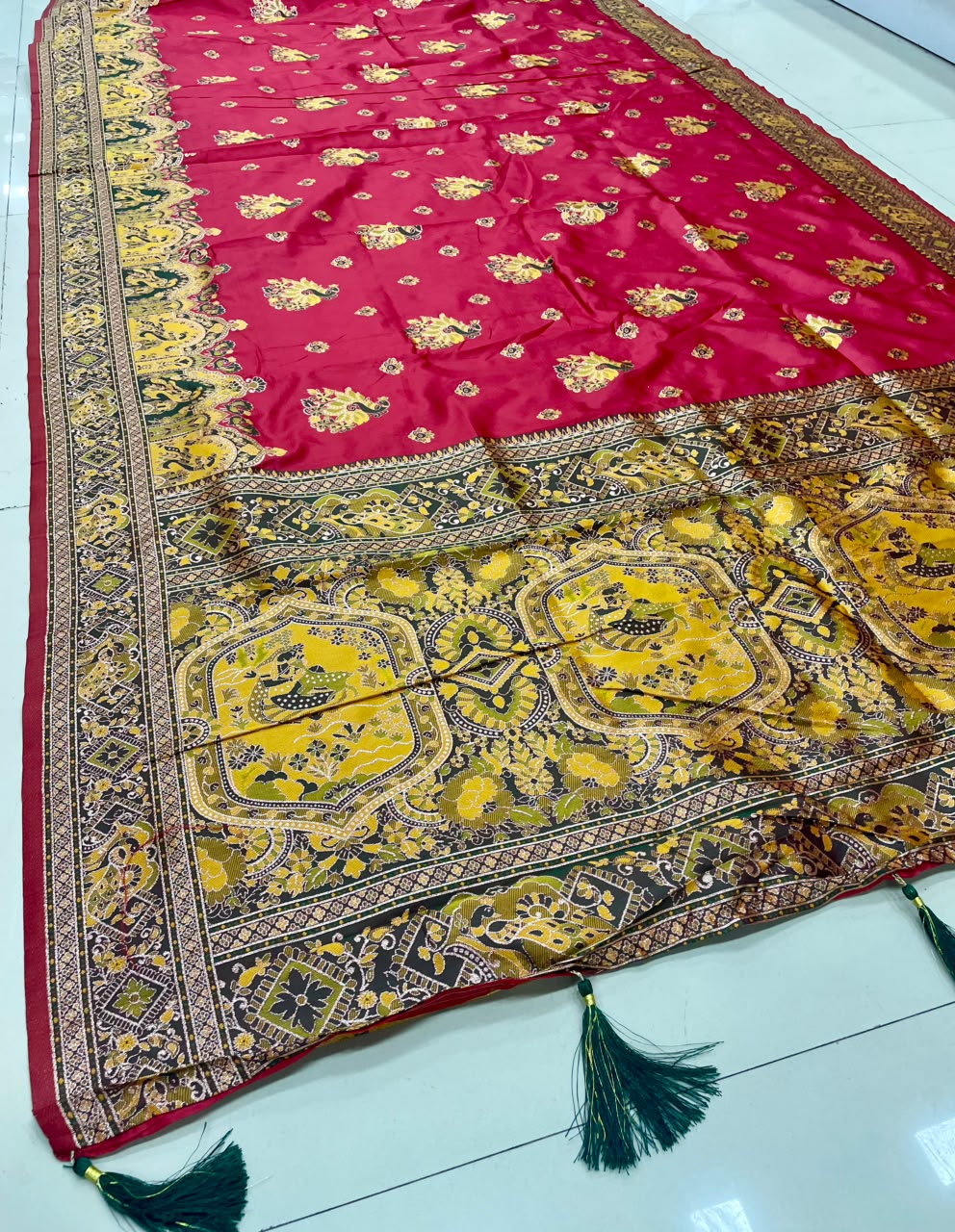 AJ-NEHA SOFT SILK FABRIC SAREE WITH BEAUTIFUL POSITION PRINT WITH DAMAN DESIGN WITH PIPING AND LATKAN WITH BLOUSE