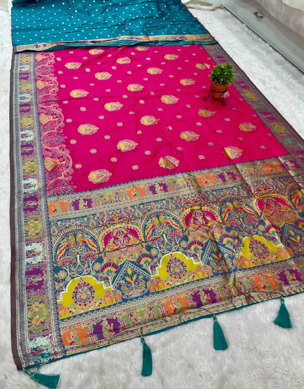 AJ-SARITA SOFT SILK FABRIC SAREE WITH BEAUTIFUL RICH PALLU DESIGN WITH BEAUTIFUL POSITION PRINT WITH BEAUTIFUL JODA DESIGN WITH LATKAN  AND BUTTI BLOUSE