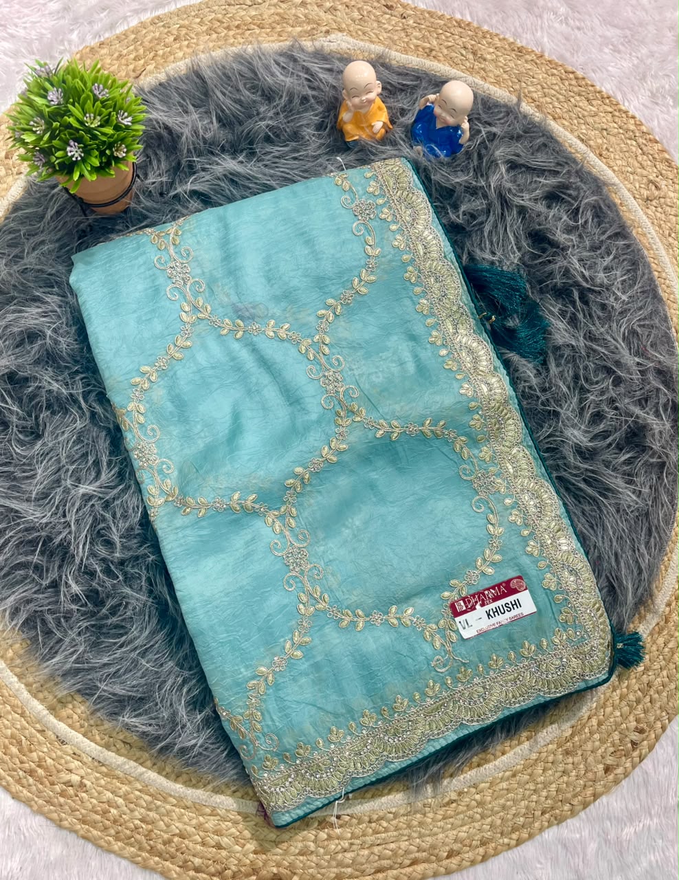 VL-KHUSHI CREP FABRIC SAREE WITH EMBROIDERY WORK WITH THREAD WORK WITH LATKAN AND BLOUSE