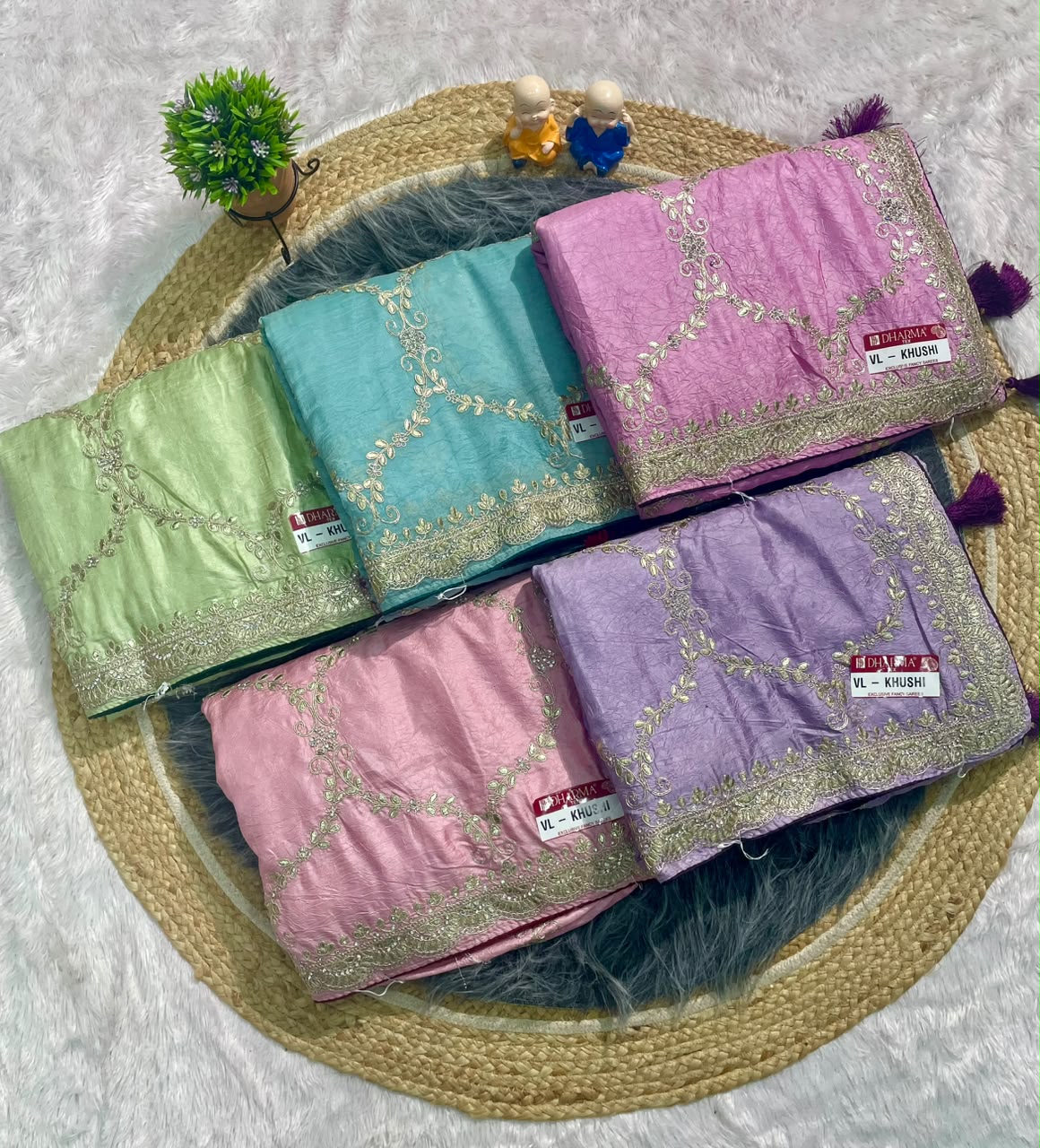 VL-KHUSHI CREP FABRIC SAREE WITH EMBROIDERY WORK WITH THREAD WORK WITH LATKAN AND BLOUSE