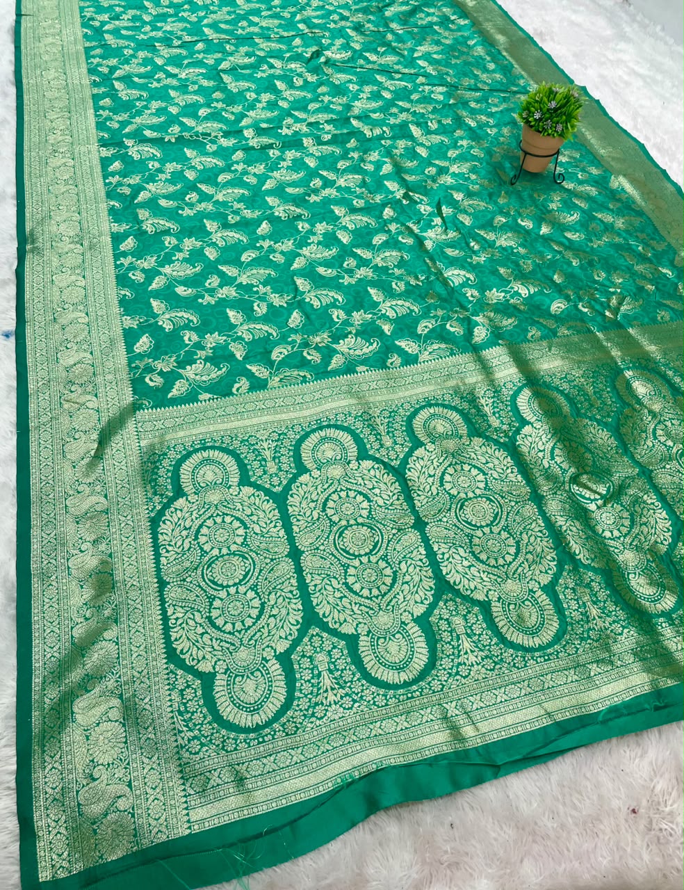 AJ-MONIKA SOFT SILK FABRIC SAREE WITH BEAUTIFUL BANARASHI RICH PALLU DESIGN WITH HEAVY JHAL DESIGN WITH BLOUSE