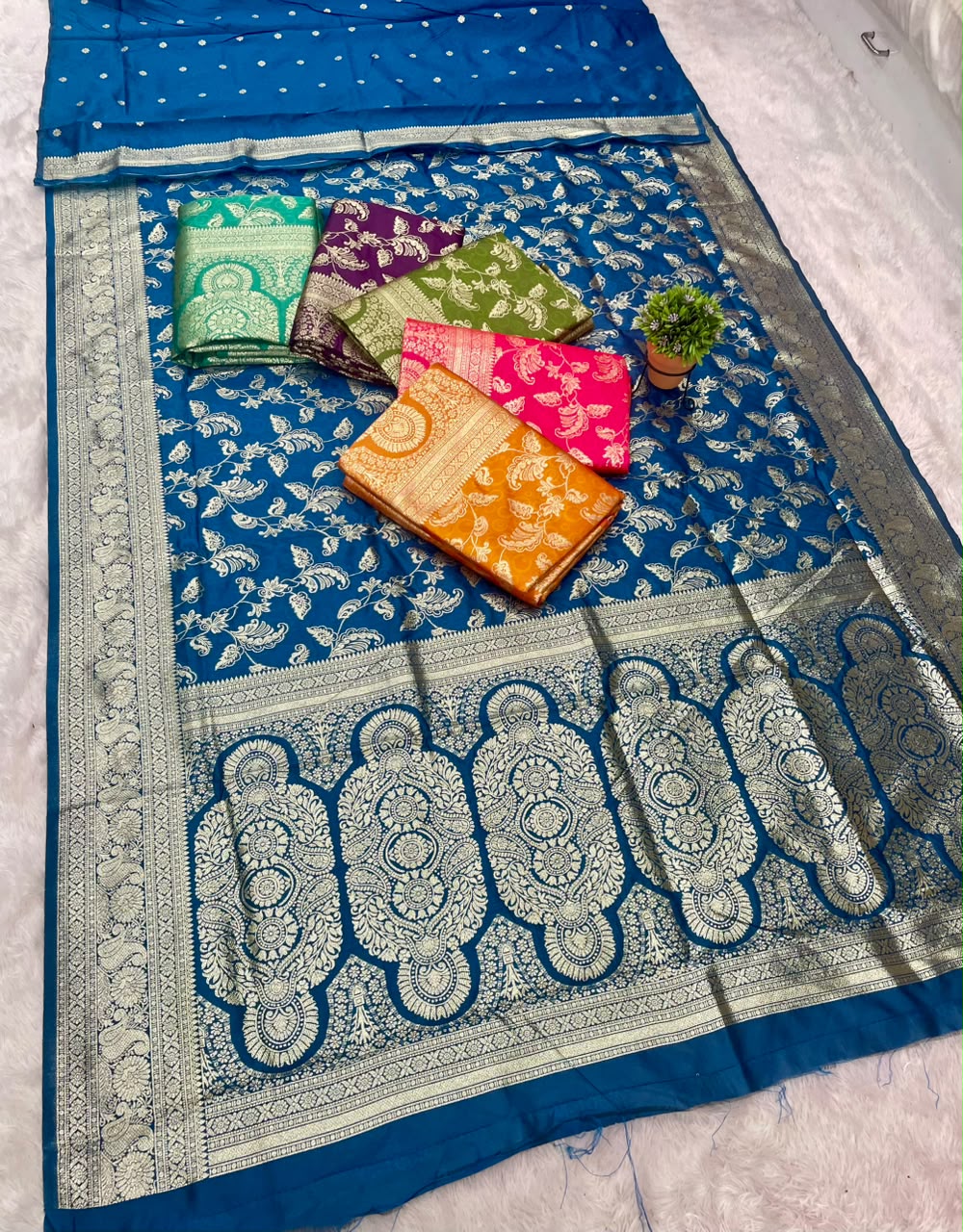 AJ-MONIKA SOFT SILK FABRIC SAREE WITH BEAUTIFUL BANARASHI RICH PALLU DESIGN WITH HEAVY JHAL DESIGN WITH BLOUSE