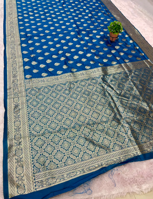 AJ-VASANT SOFT SILK FABRIC SAREE RICH PALLU DESIGN WITH GOLD ZARI BUTTI WORK ALL OVER ON BOY WITH BANARASHI PALLU WITH BLOUSE