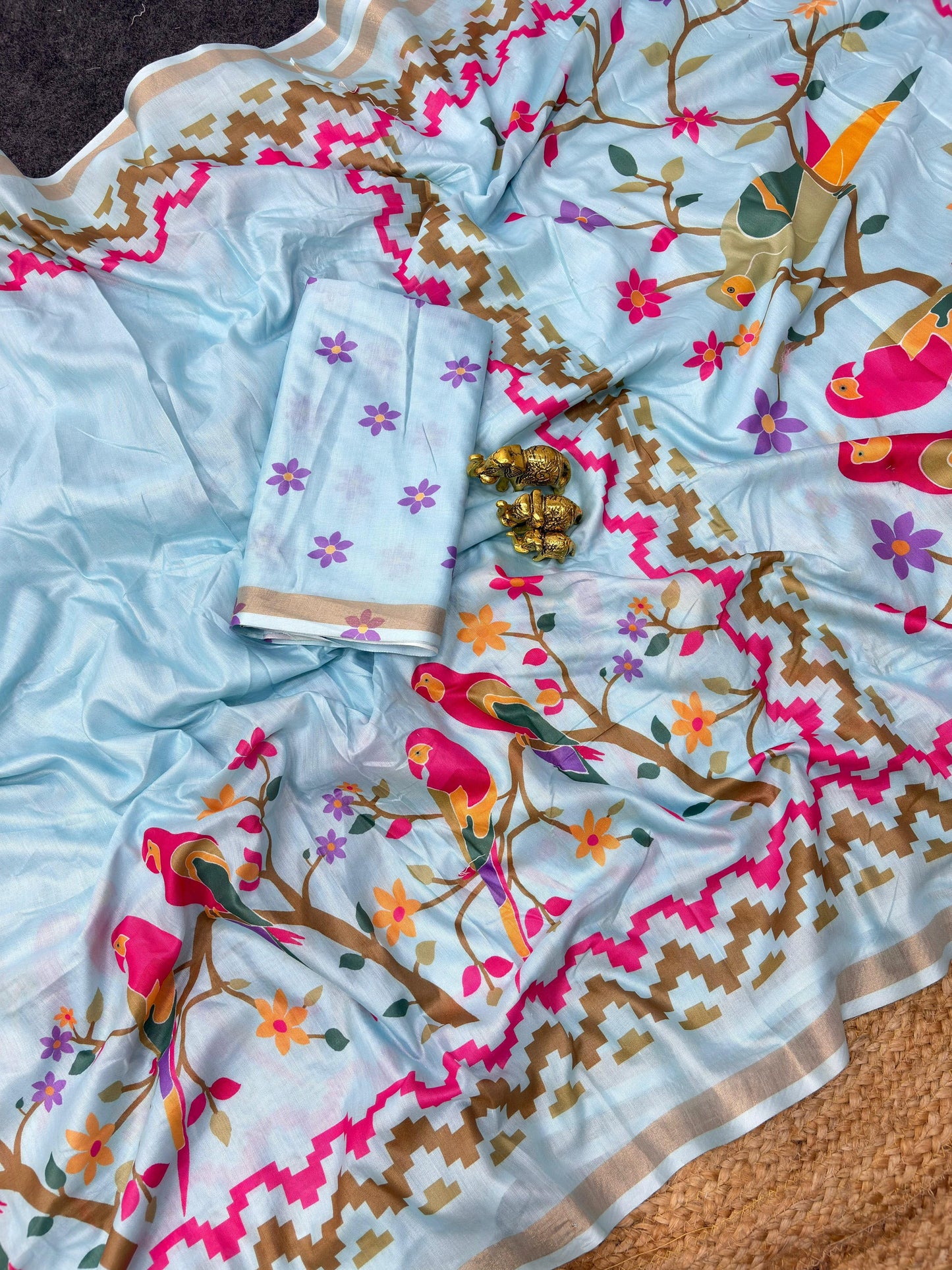 DP-4064 MAL COTTON SAREE WITH BEAUTIFUL DIGITAL PRINT WITH PARROT PRINT WITH BEAUTIFUL PESTAL MATCHING WITH BLOUSE
