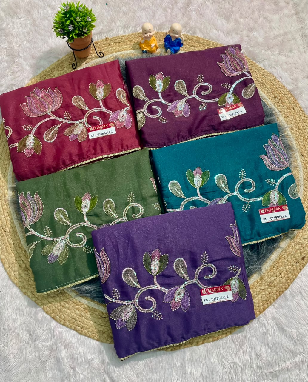SF-UMBRELLA  STAR GEORGETTE FABRIC SAREE WITH EMBROIDERY WORK WITH BEAUTIFUL LOTOUS DESIGN WITH BLOUSE
