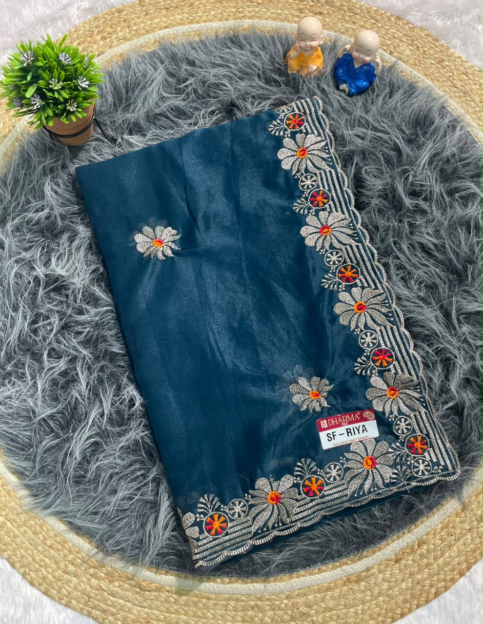 SF-RIYA STAR GEORGETT FABRIC SAREE WITH EMBROIDERY WORK WITH BEAUTIFUL FLORAL DESIGN WITH BLOUSE