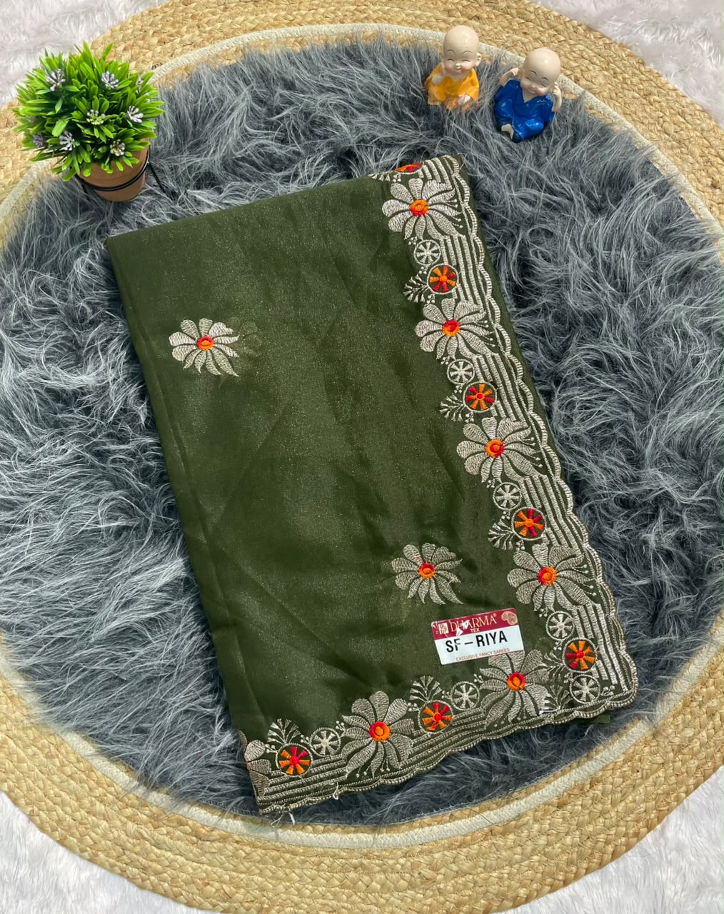 SF-RIYA STAR GEORGETT FABRIC SAREE WITH EMBROIDERY WORK WITH BEAUTIFUL FLORAL DESIGN WITH BLOUSE