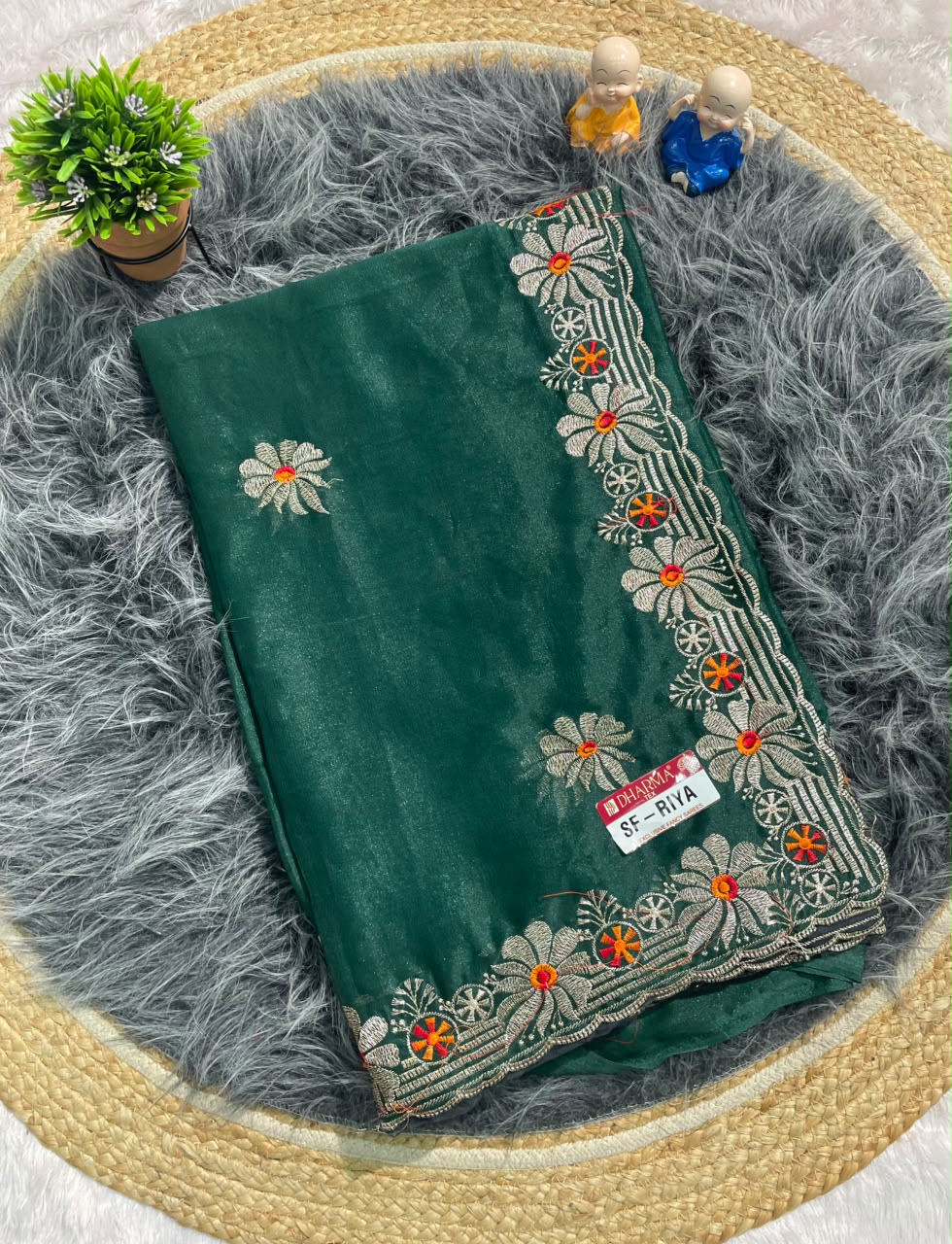 SF-RIYA STAR GEORGETT FABRIC SAREE WITH EMBROIDERY WORK WITH BEAUTIFUL FLORAL DESIGN WITH BLOUSE