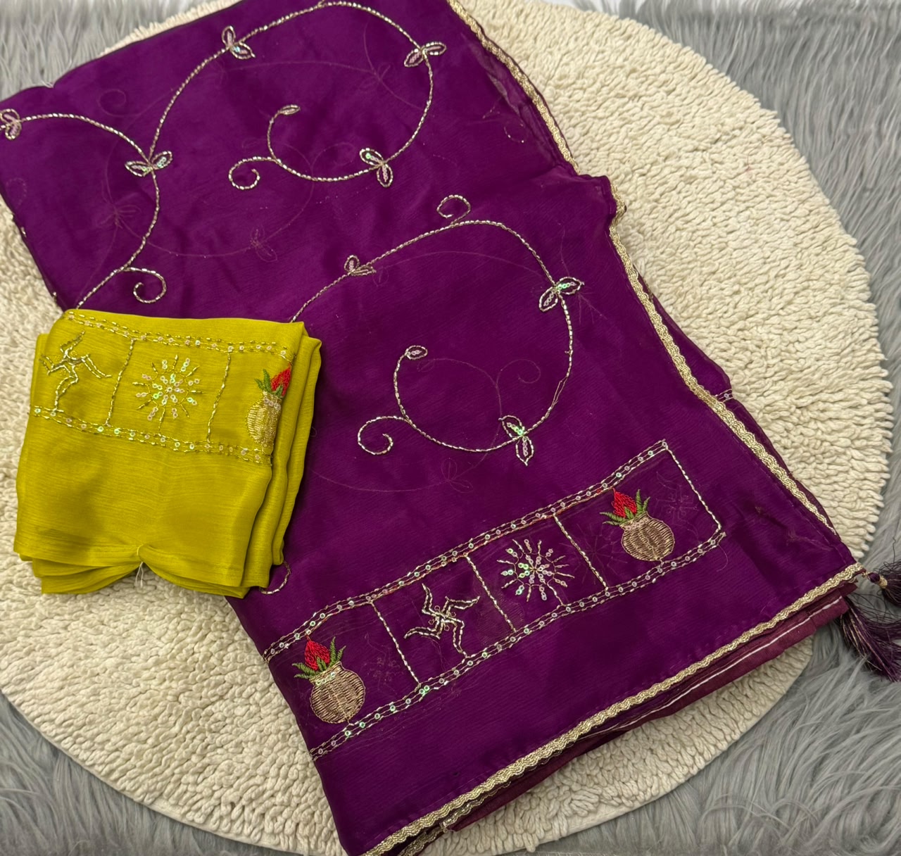 NN-2175 MOSS CHIFFON FABRIC SAREE WITH BEAUTIFUL HANDWORK SAREE WITH HEAVY BORDER WORK ON IT CONTRAST WORK BLOUSE