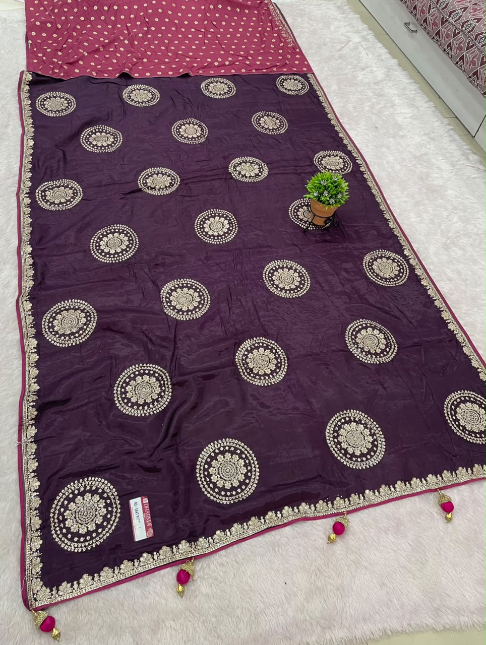 RD-SAAT PHERE-4 VISCOS SILK FABRIC SAREE WITH BEAUTIFUL DESIGN WITH DMC SISROKI WORK WITH BLOUSE