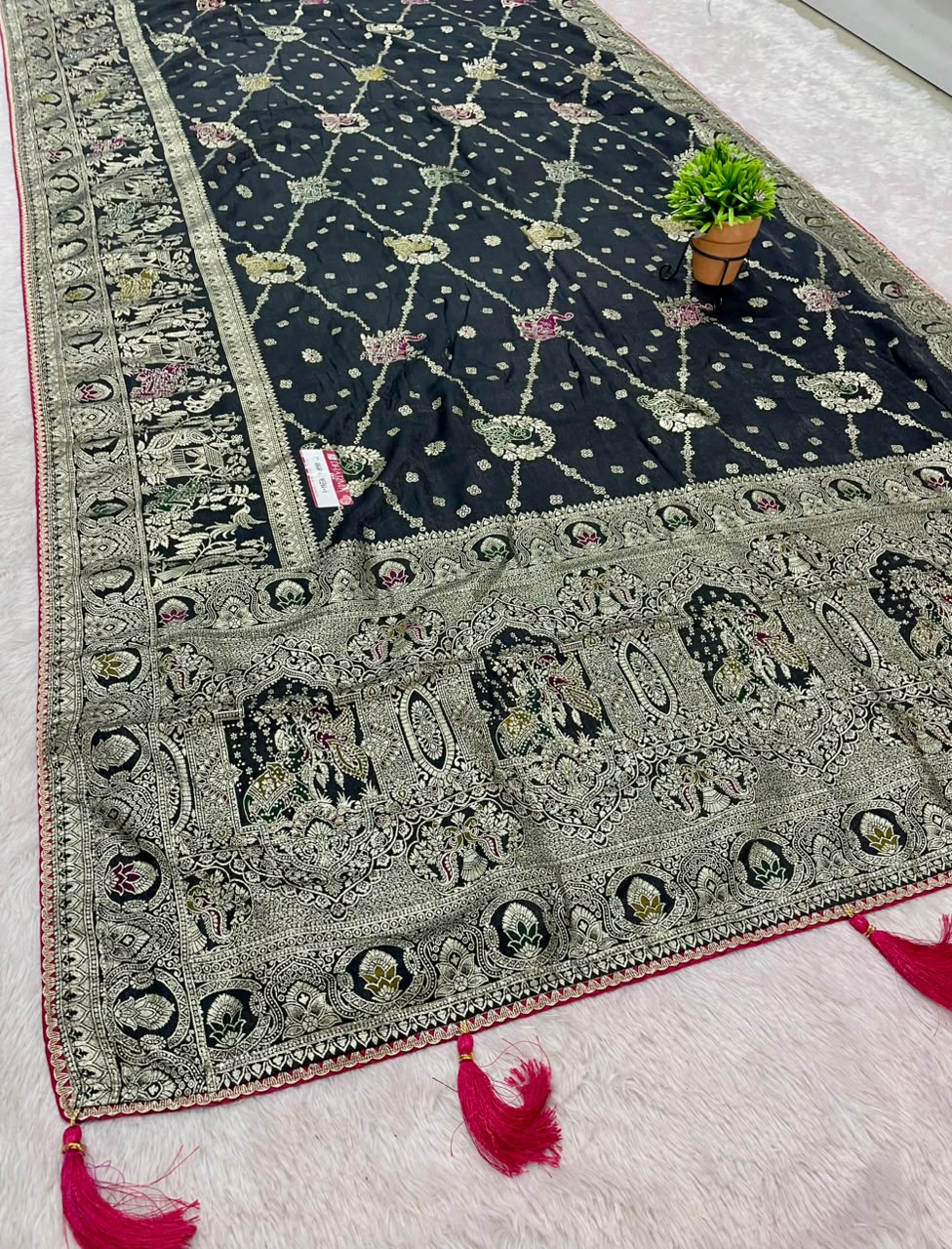 RD-ANARKALI MEENA-6 FANCY D DOLA SILK FABRIC SAREE WITH BEAUTIFUL RICH PALLU DESIGN WWITH HEAVY JARKAN WORK WITH BEAUTFUL PEAOCK DESIGN WITH BLOUSE