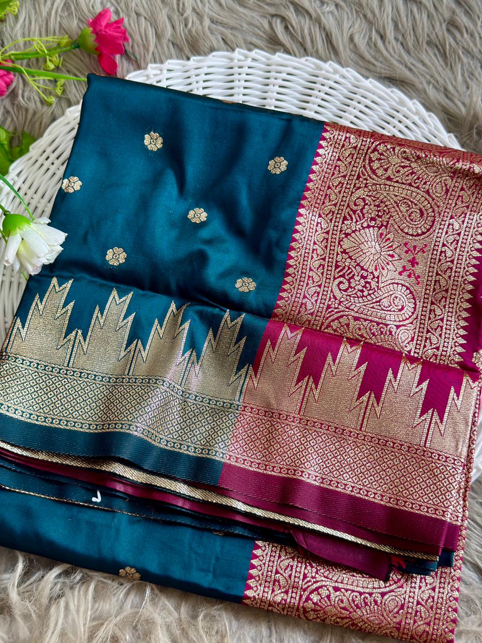 SA-5101 SOFT SIK FABRIC SAREE WITH HEAVY DESIGNER ZARI WOVEN PALLU WITH PEACOCK & FLORAL MOTIFS WITH RICH GOLD ZARI WEAVING WITH FLORAL BUTTI DESIGN WITH CONTRAST ZARI WOVEN TEMPLE BORDER