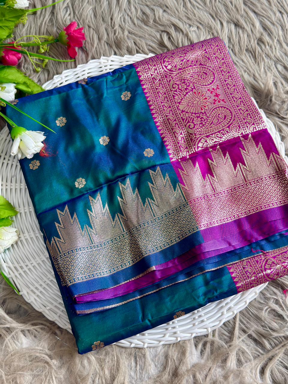 SA-5101 SOFT SIK FABRIC SAREE WITH HEAVY DESIGNER ZARI WOVEN PALLU WITH PEACOCK & FLORAL MOTIFS WITH RICH GOLD ZARI WEAVING WITH FLORAL BUTTI DESIGN WITH CONTRAST ZARI WOVEN TEMPLE BORDER