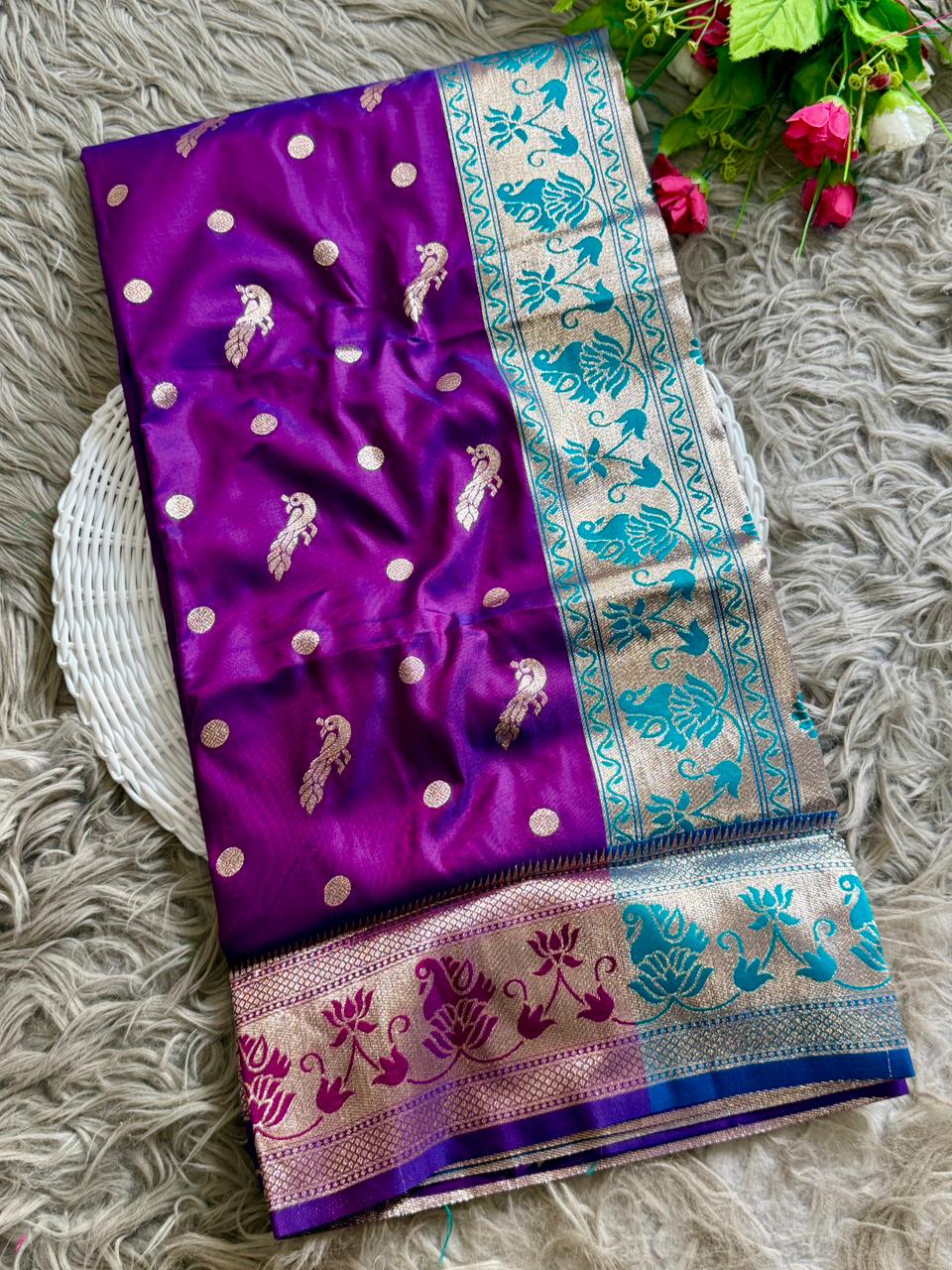 SA-5102 SOFT SILK FABRIC SAREE WITH BEAUTIFUL DESIGN WITH RICH GOLD ZARI BORDER WITH FLORAL DESIGN WITH CONTRAST DESIGNER WOVEN PALLU