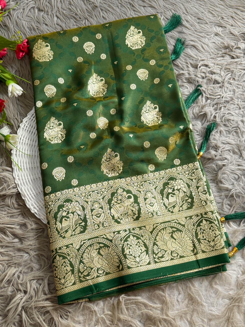 SA-5103 SOFT SILK FABRIC SAREE WITH NTRICATE GOLD ZARI WOVEN BUTA MOTIFS WITH BEAUTIFUL GAJRAJ DESIGN WITH HEAVY TRADITIONAL GOLD ZARI DESIGNER BORDER AND RICH GOLD ZARI PALLU WITH TRADITIONAL WEAVING