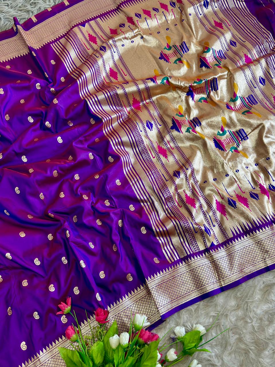 SA-5106 SOFT SILK FABRIC SAREE WITH RICH GOLD ZARI WEAVING WITH TRADITIONAL PAISLEY BUTTIS WITH ALL OVER ZARI BUTTI WITH COLORFUL PEACOCK PALLU DESIGN AND HEAVY GOLD ZARI WOVEN DESIGNER BORDER