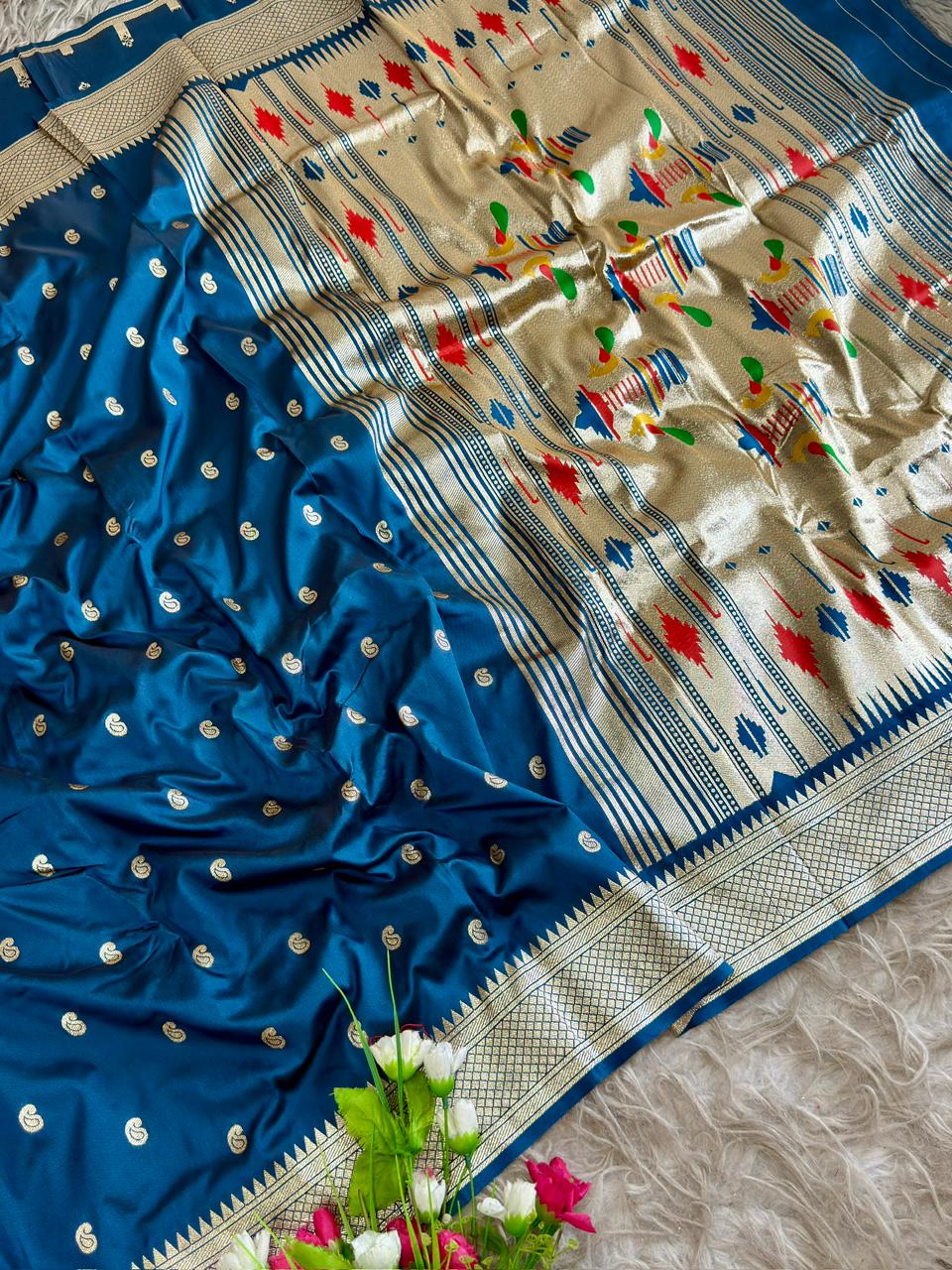SA-5106 SOFT SILK FABRIC SAREE WITH RICH GOLD ZARI WEAVING WITH TRADITIONAL PAISLEY BUTTIS WITH ALL OVER ZARI BUTTI WITH COLORFUL PEACOCK PALLU DESIGN AND HEAVY GOLD ZARI WOVEN DESIGNER BORDER