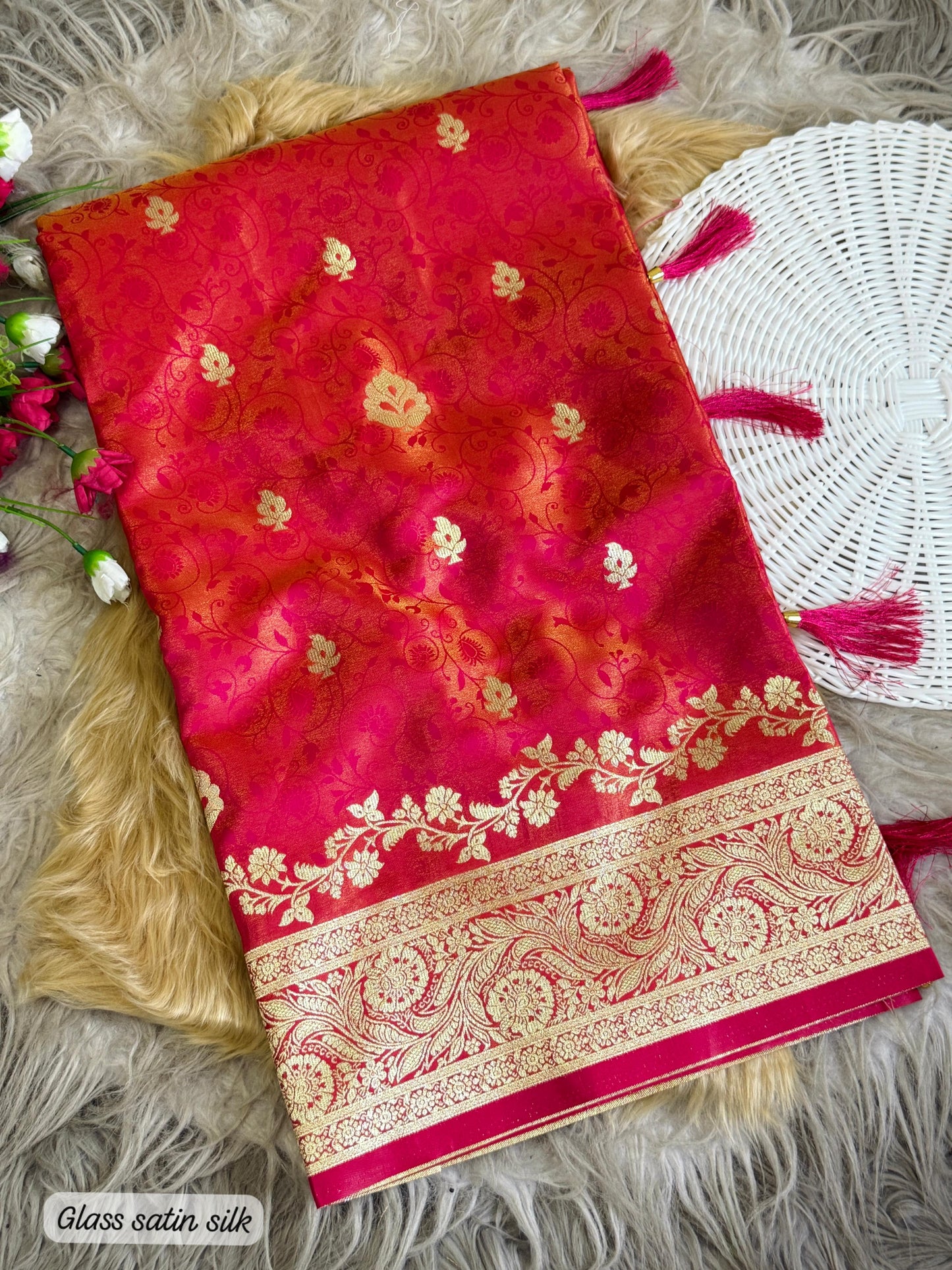 SA-5108 GLASS SATIN SILK FABRIC SAREE WITH FEATURING EXQUISTIE SILVER ZARI WEAVING WITH ELEGANT FLORAL PAISLY MOTIFS AND RICH WOVEN PALLU WITH AND A GRAND DESIGNER BORDER
