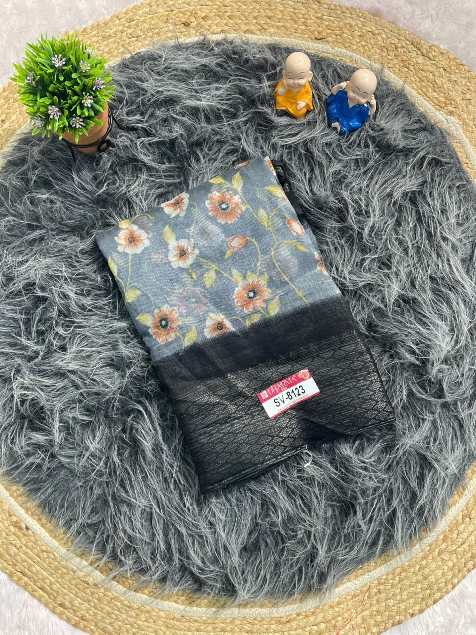 SV-8123 DOLA RIKO FABRIC SAREE WITH BEAUTIFUL DIGITAL FLORAL PRINT WITH DESIGNER PRINTED PALLU WITH ARTISTIC FLORAL MANDALA MOTIF WITH BLOUSE