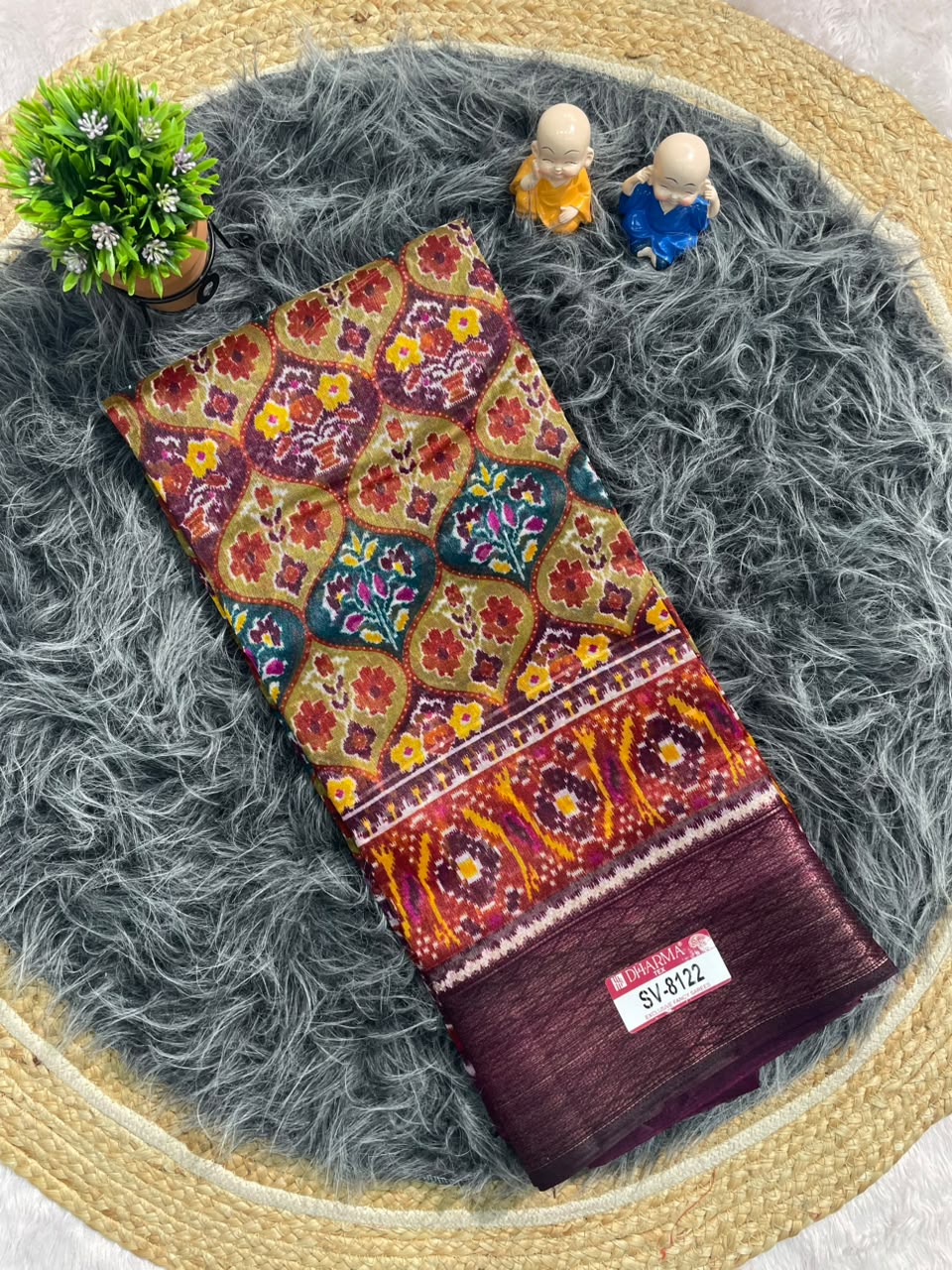 SV-8122 MAL COTTON FABRIC SAREE WITH RICH PALLU DESIGN WITH BEAUTIFUL PATOLA PRINT  DESIGN WITH BLOUSE