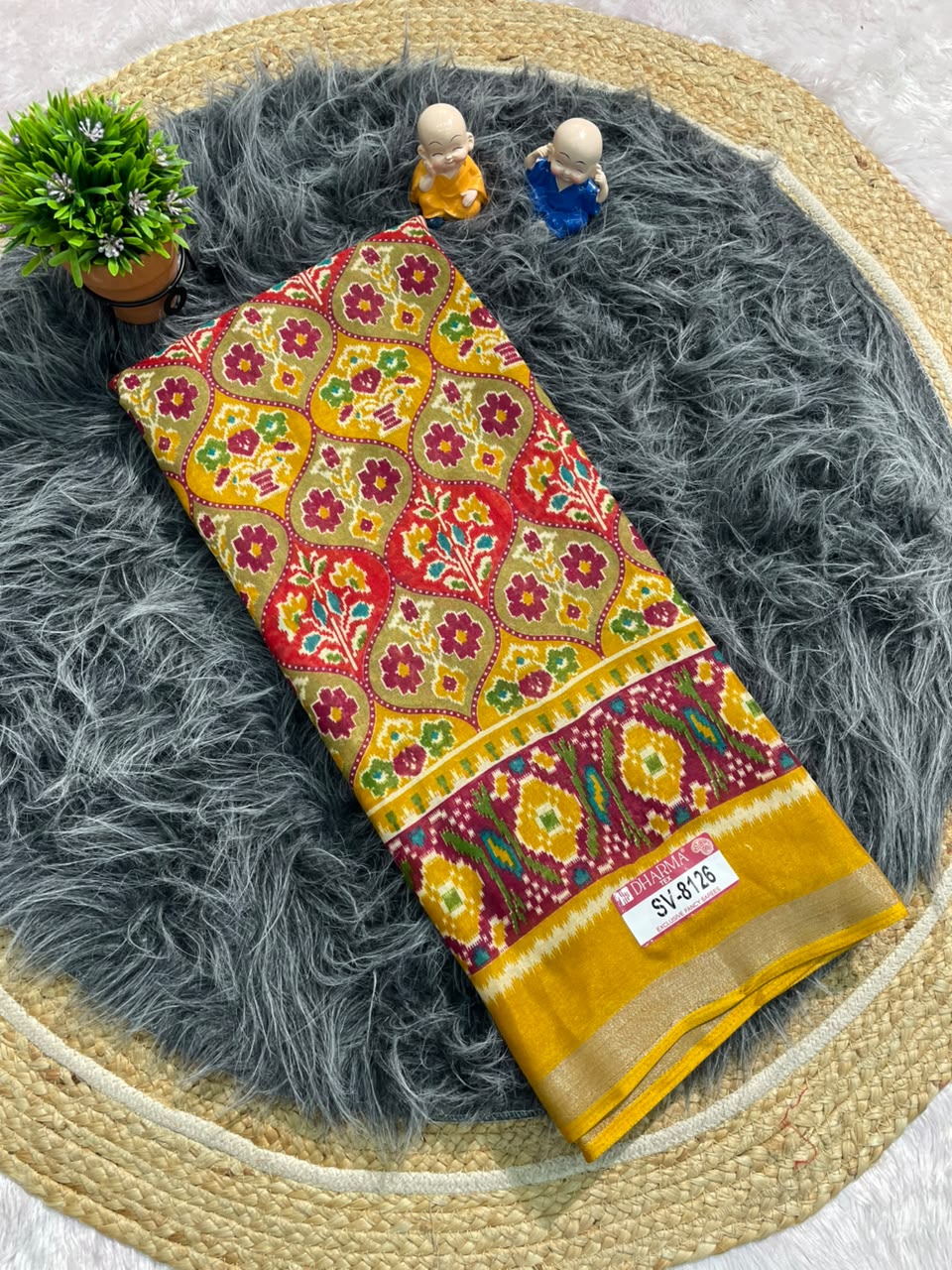 SV-8126 MAL COTTON FABRIC SAREE WITH RICH PALLU DESIGN WITH BEAUTIFUL RANGKART DESIGN WITH PATOLA BORDER WITH BLOUSE