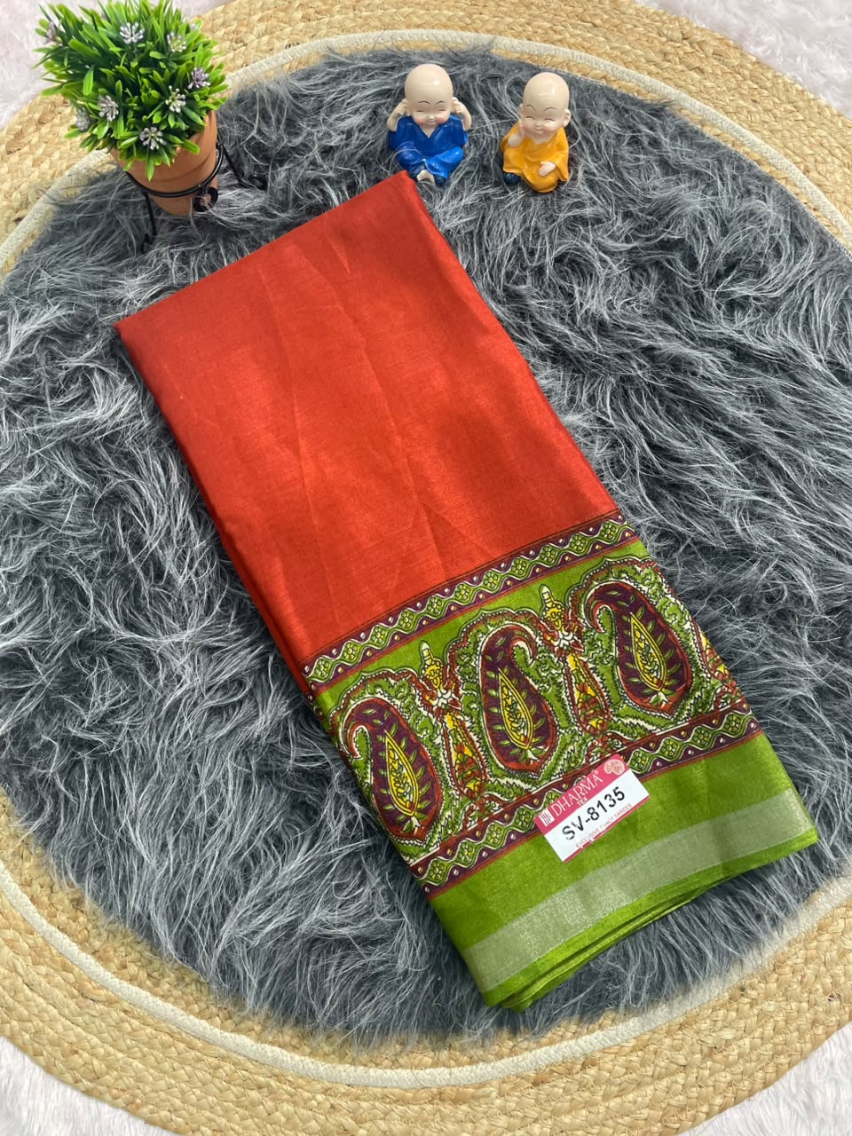 SV-8135 MAL COTTON FABRIC SAREE WITH RICH PALLU DESIGN WITH BEAUTIFUL CARRY DESIGN WITH BLOUSE