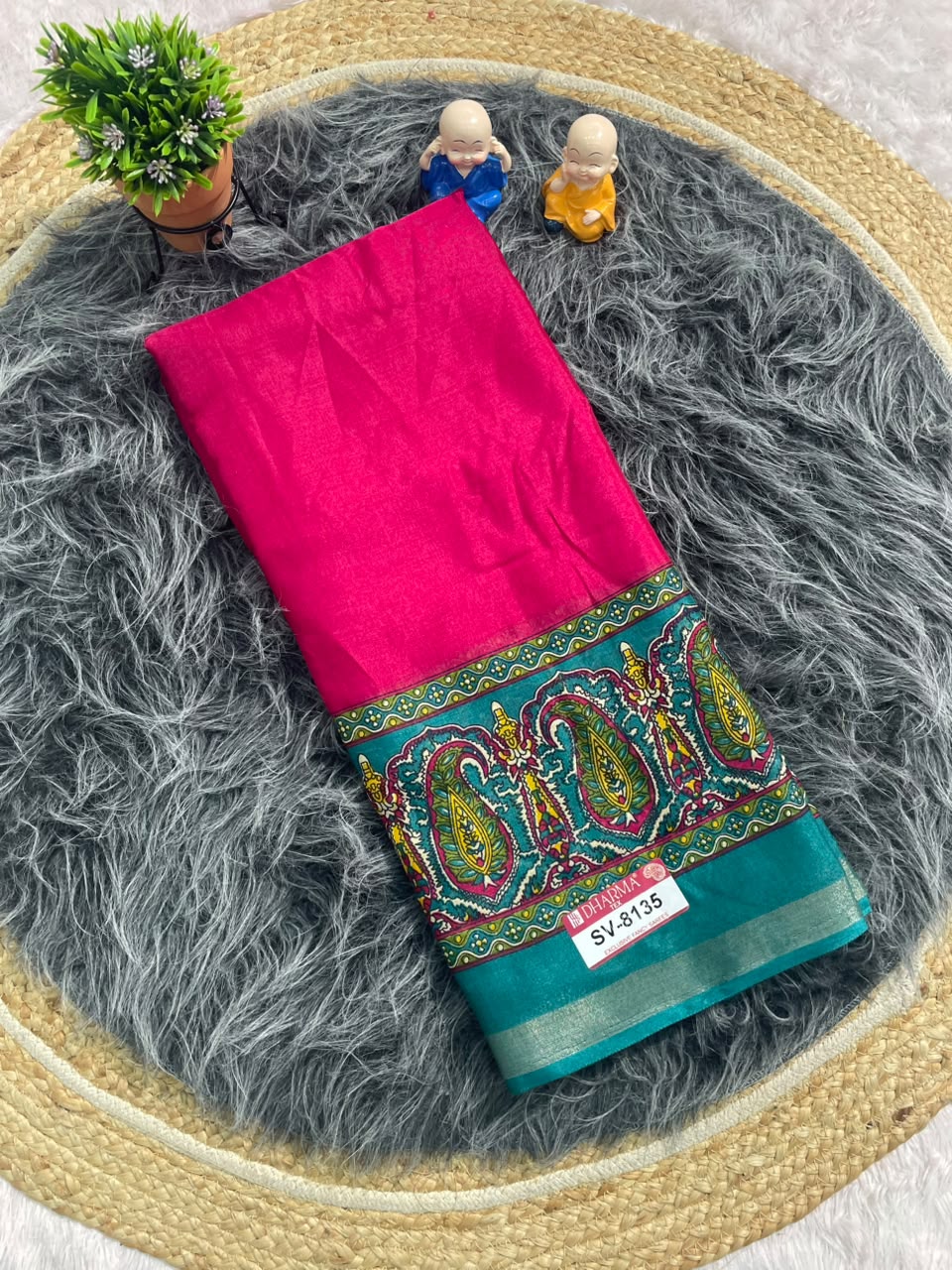 SV-8135 MAL COTTON FABRIC SAREE WITH RICH PALLU DESIGN WITH BEAUTIFUL CARRY DESIGN WITH BLOUSE