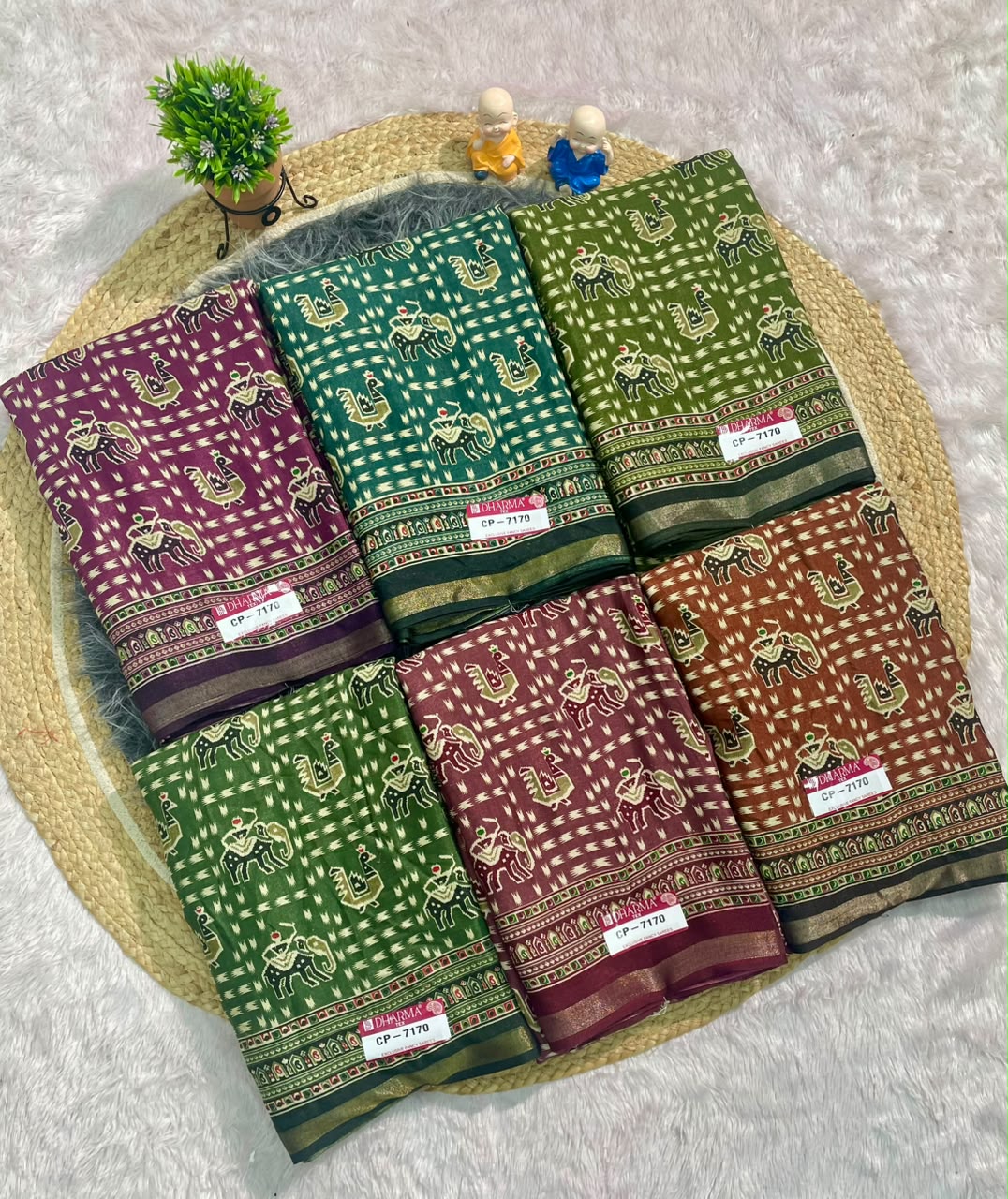 CP-7170 MAL COTTON FABRIC SAREE WITH TRIBAL-INSPIRED ELEPHANT & PEACOCK DESIGN WITH BLOUSE