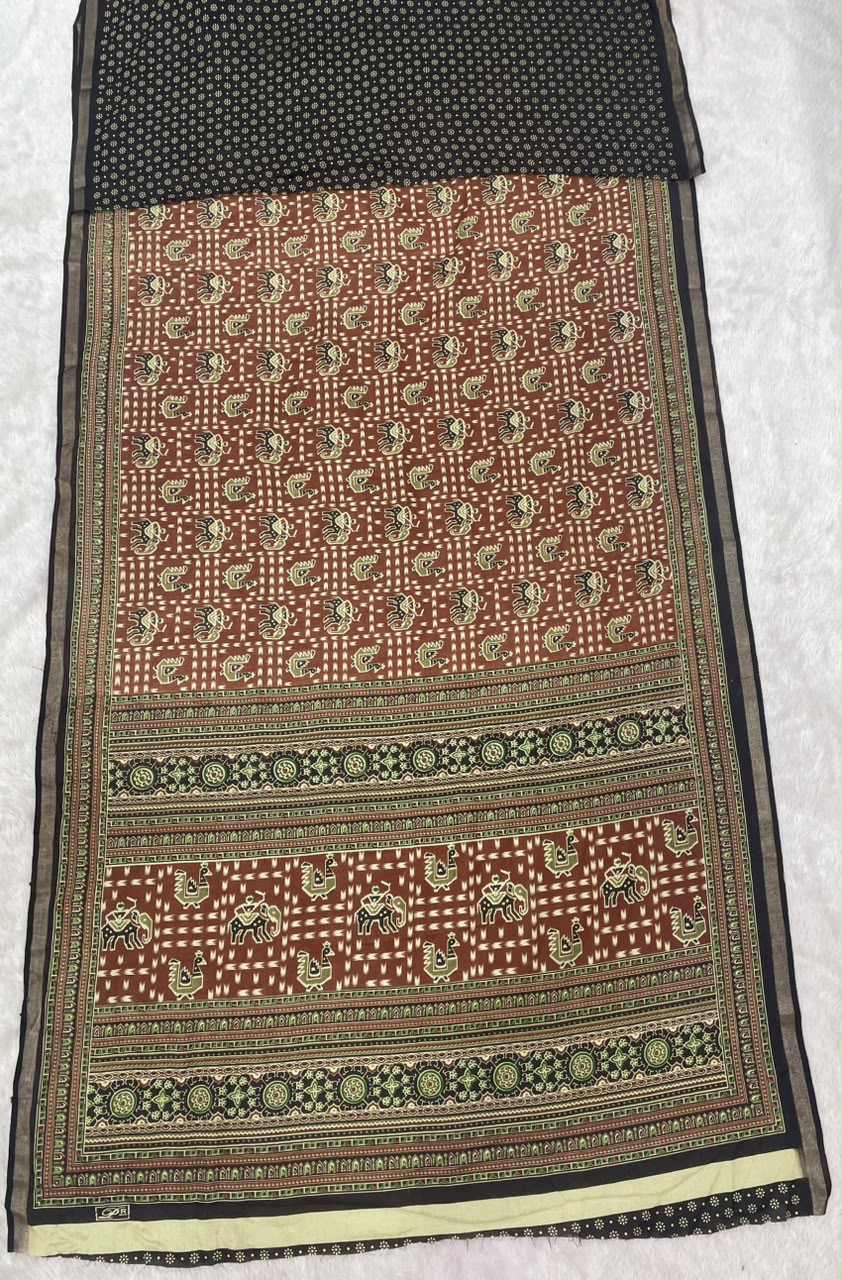 CP-7170 MAL COTTON FABRIC SAREE WITH TRIBAL-INSPIRED ELEPHANT & PEACOCK DESIGN WITH BLOUSE