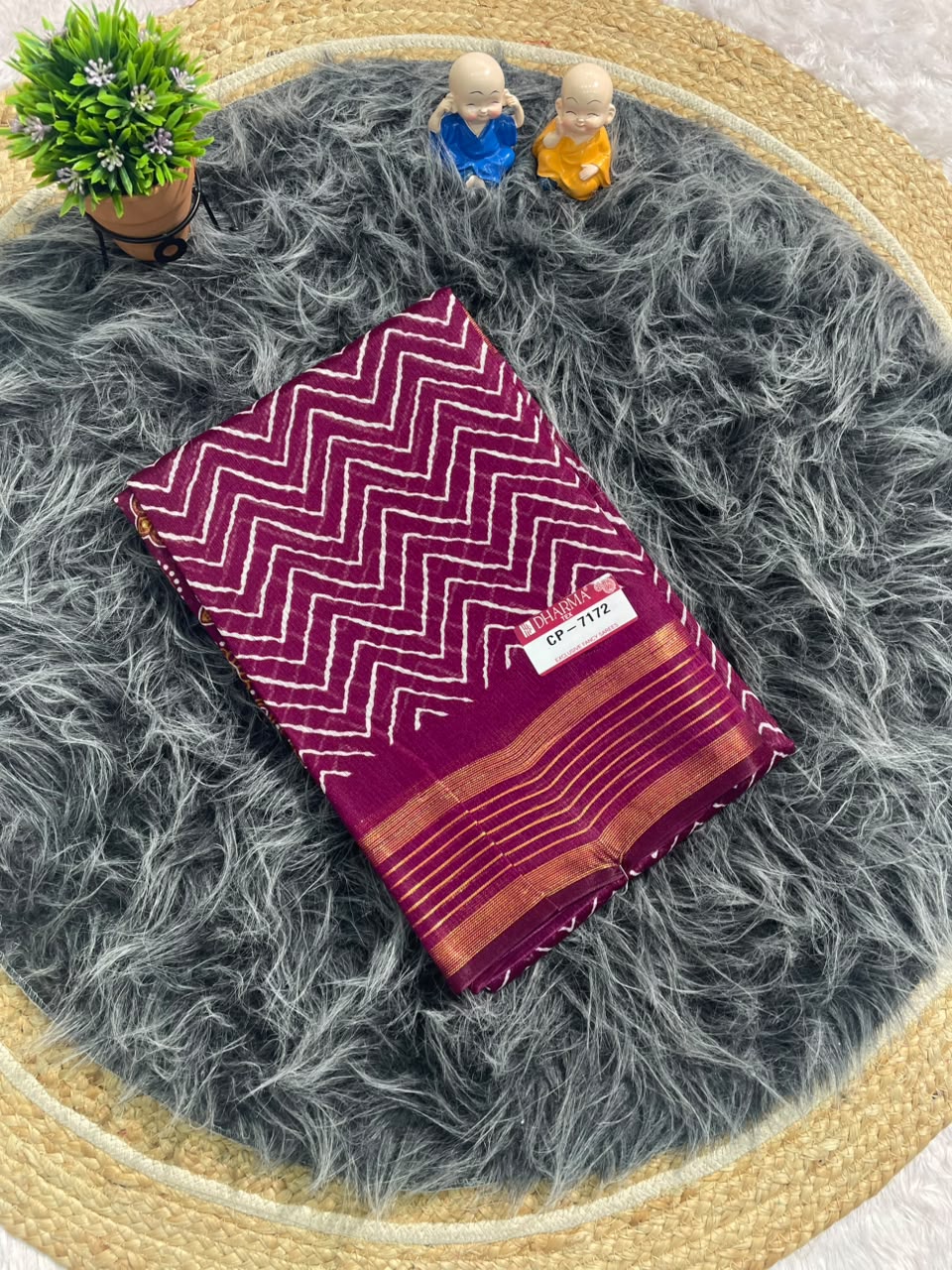 CP-7172 DOLA FABRIC SAREE WITH BEAUTIFUL DESIGN WITH BEAUTIFUL PALLU WITH BLOUSE
