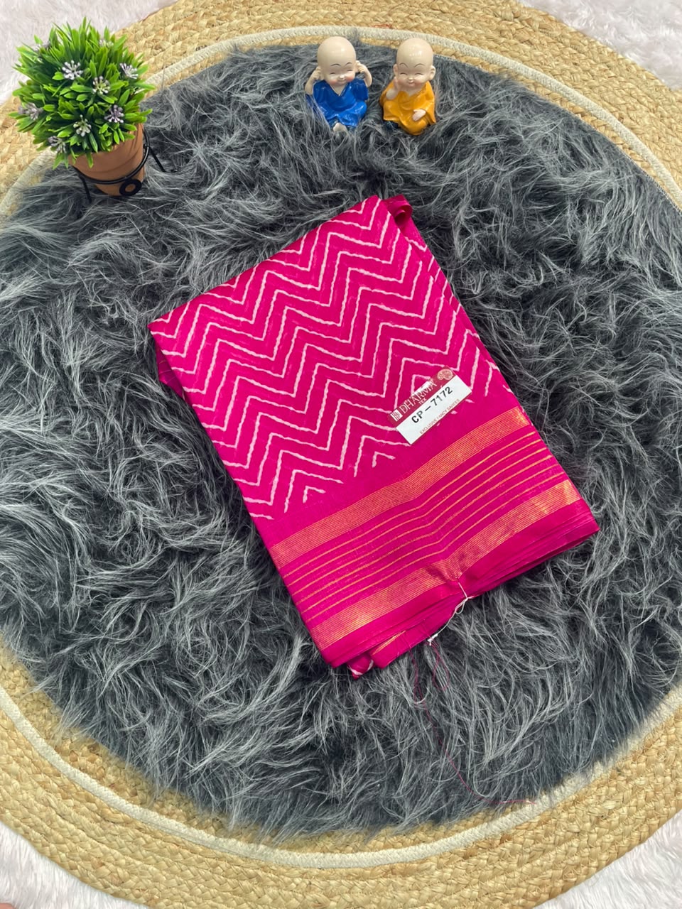 CP-7172 DOLA FABRIC SAREE WITH BEAUTIFUL DESIGN WITH BEAUTIFUL PALLU WITH BLOUSE
