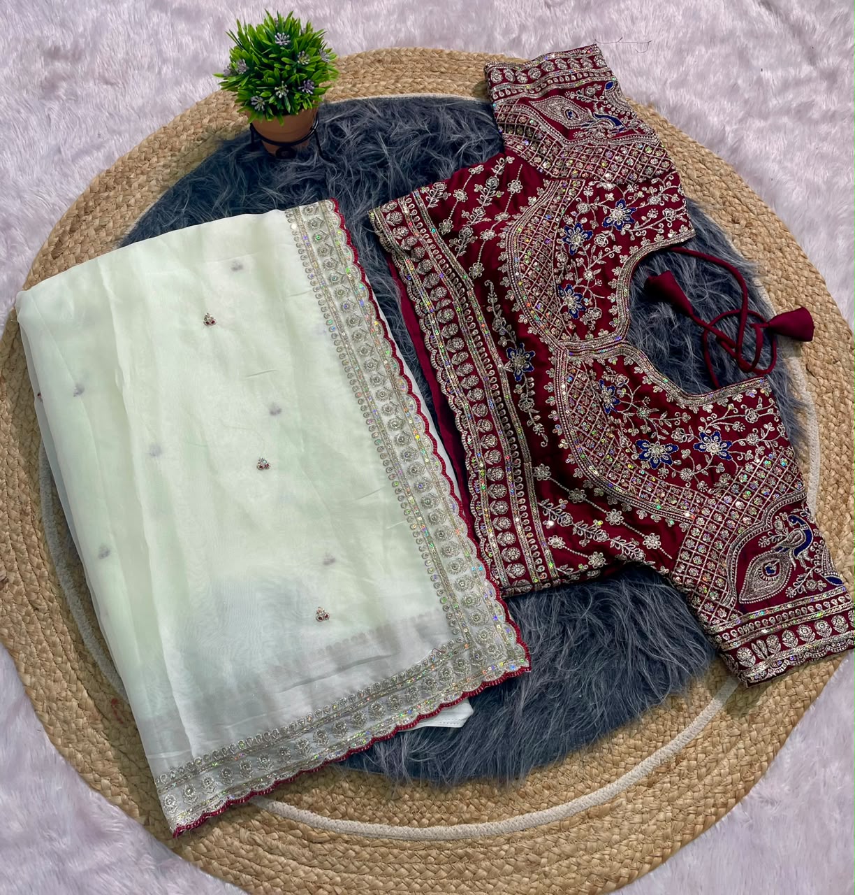 MF-3008 SOFT PURE CHIFFON FABRIC WITH BEAUTIFUL SHADES WITH HEAVY LOOKING GOTA  AND WORK BORDER WITH FULL C-PALLU WORK AND PATOLA PRINT SAREE WITH BLOUSE